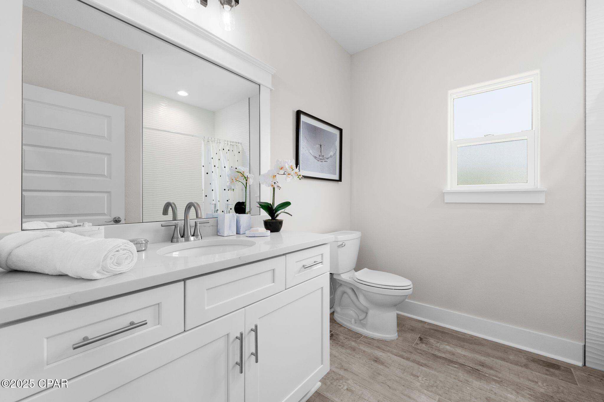 Image 19 For 253 Wells Street