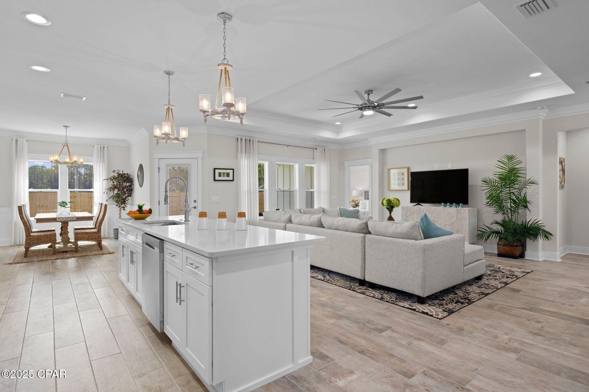 Image 6 For 253 Wells Street