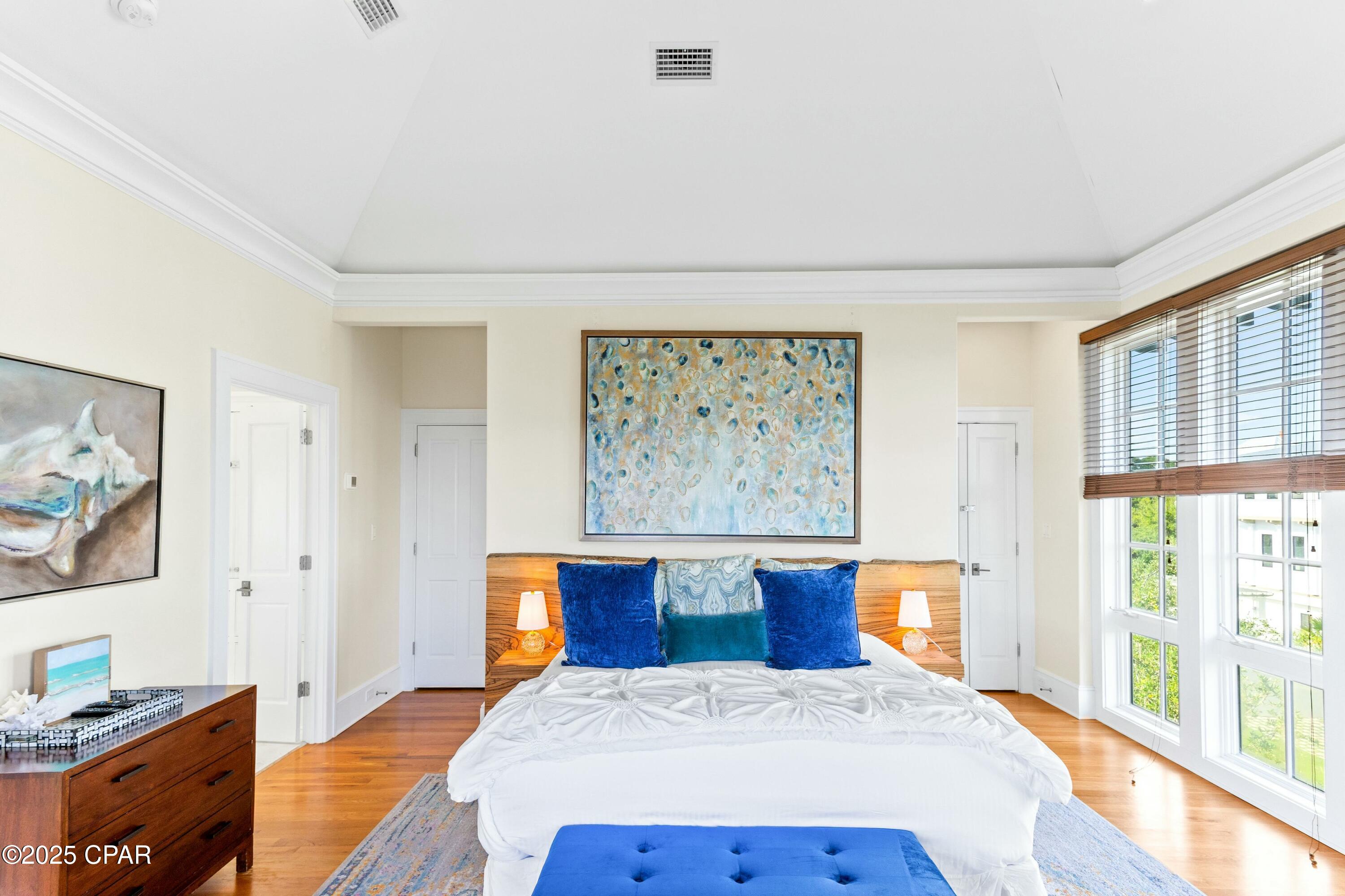 Listing photo id 30 for 239 Sand Oaks Circle