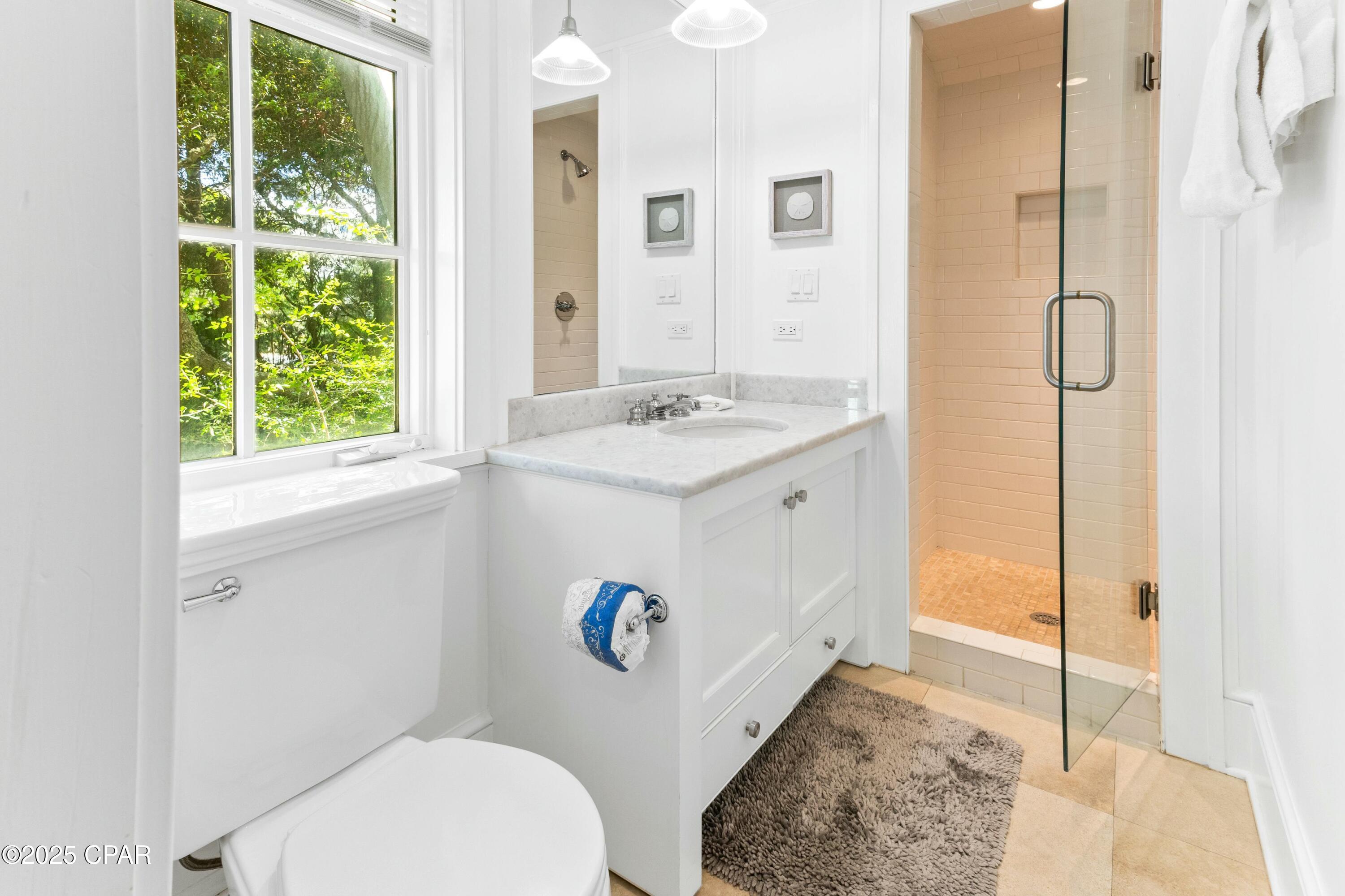 Listing photo id 46 for 239 Sand Oaks Circle