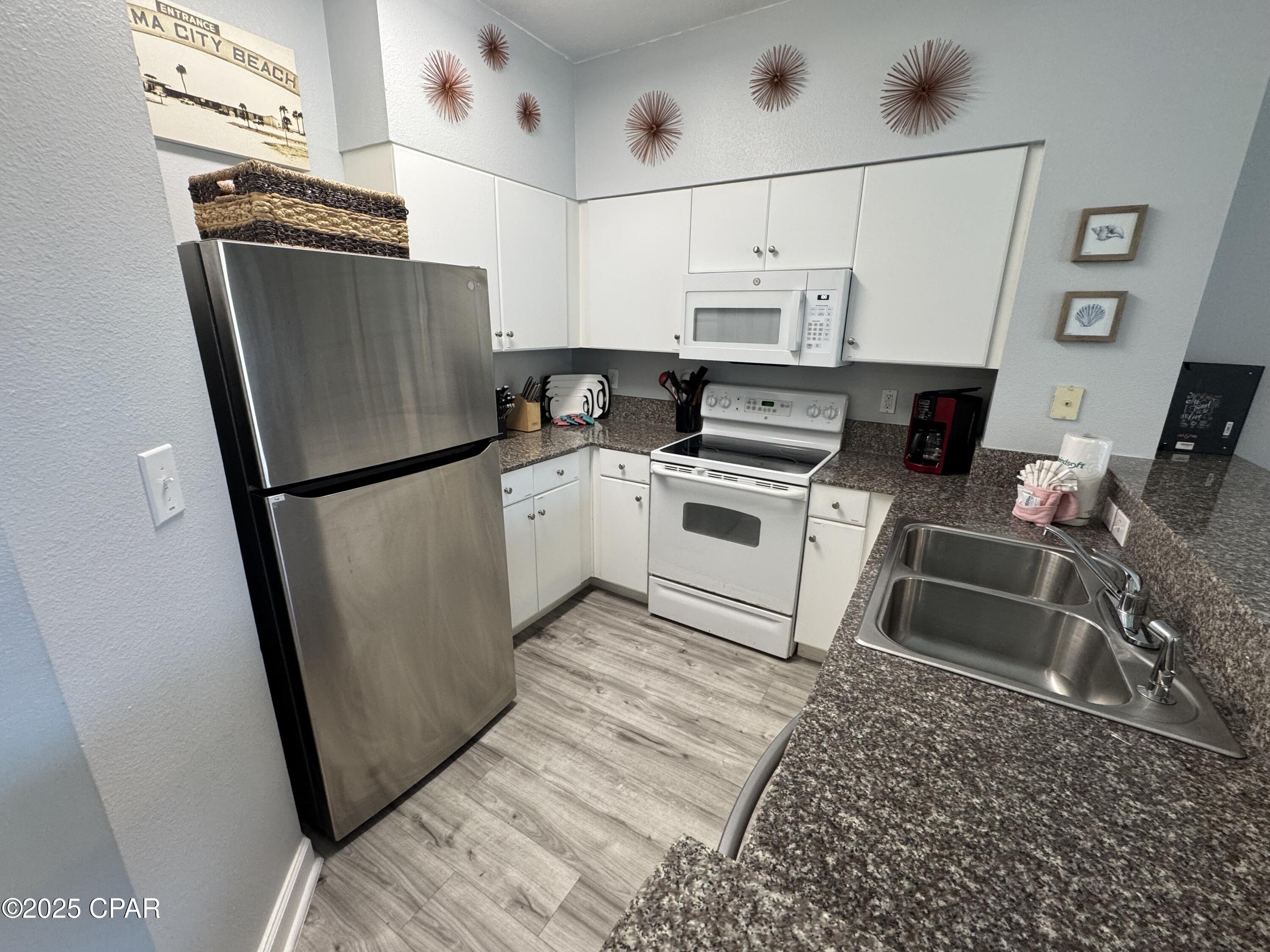 Image 11 For 9900 Thomas Drive 2023