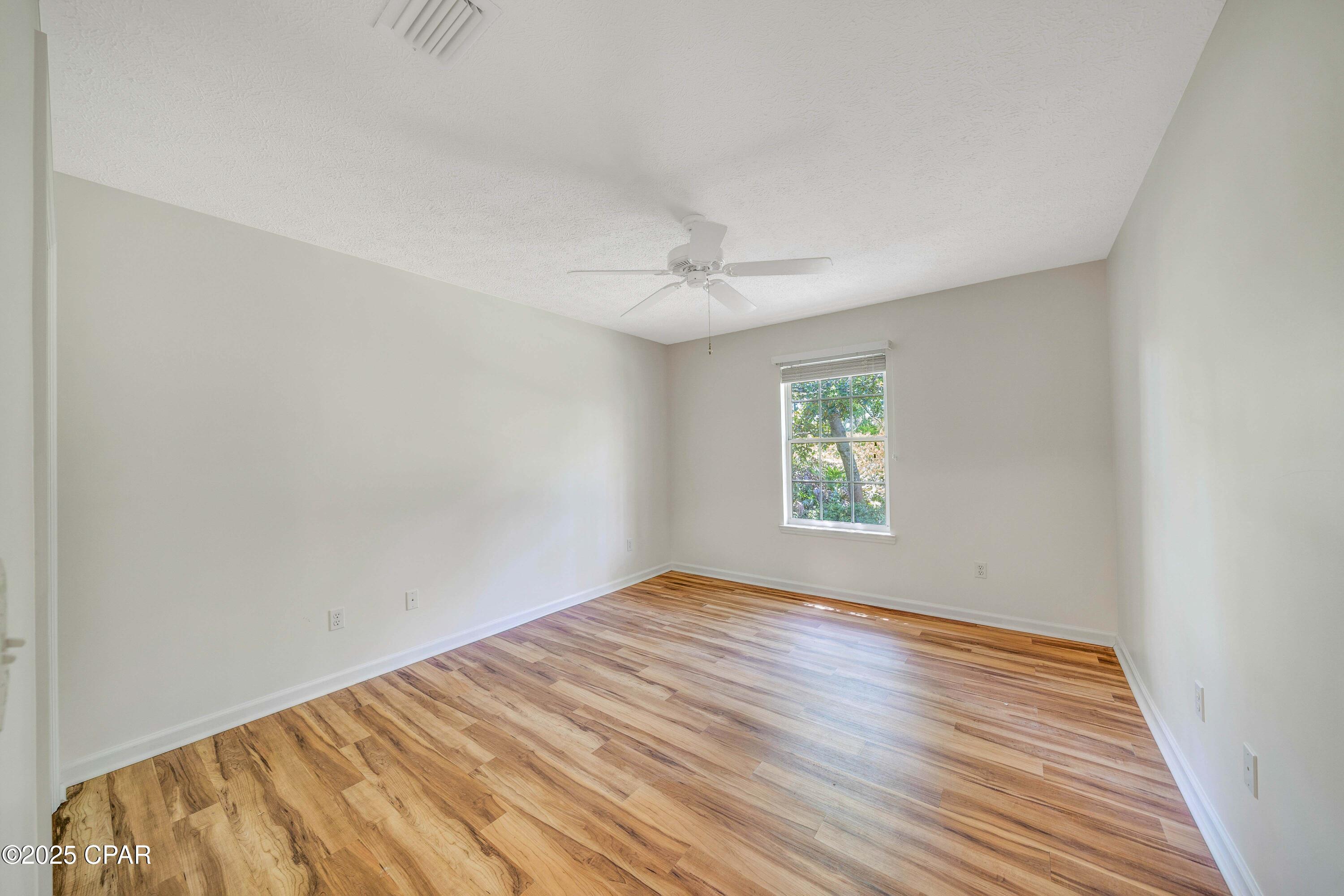 Image 38 For 3524 Fox Run Boulevard