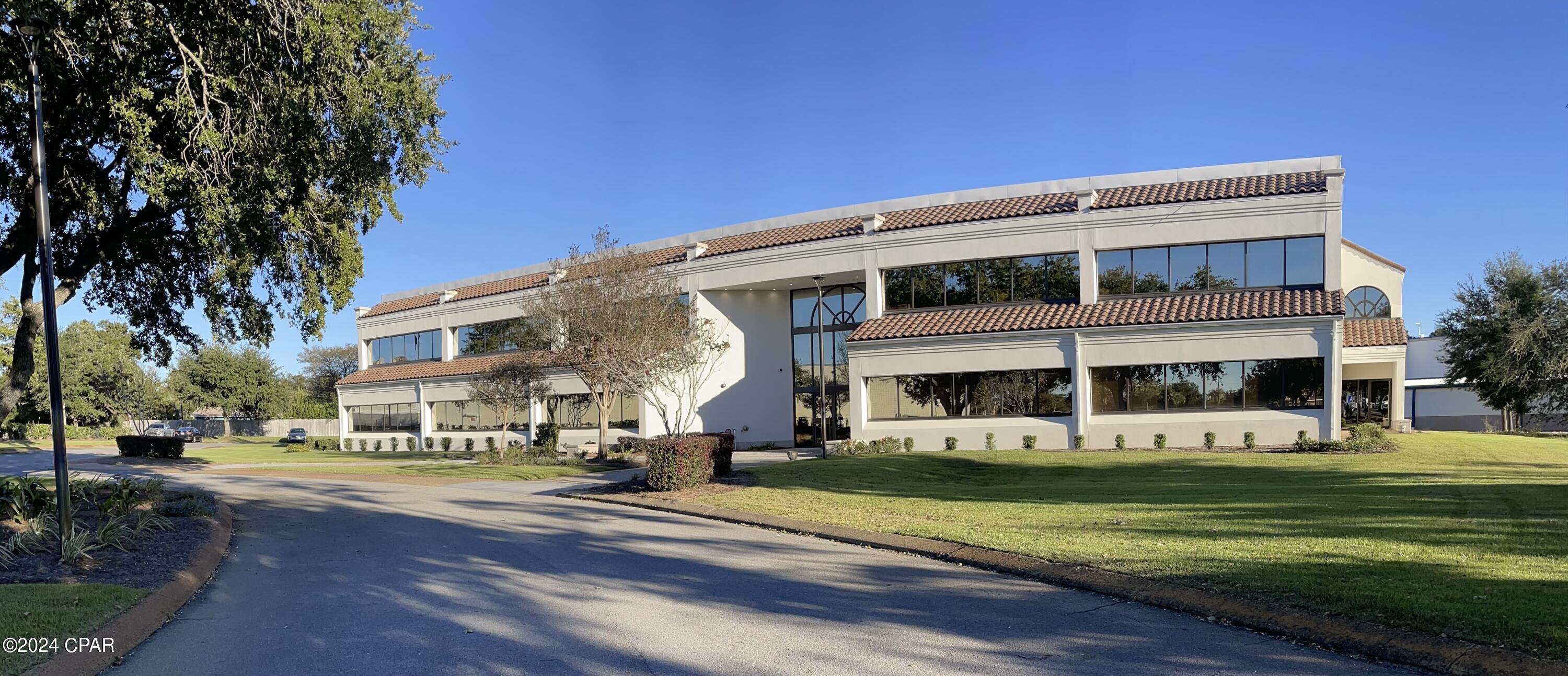 Details for 2605 Thomas Drive 100, Panama City, FL 32408