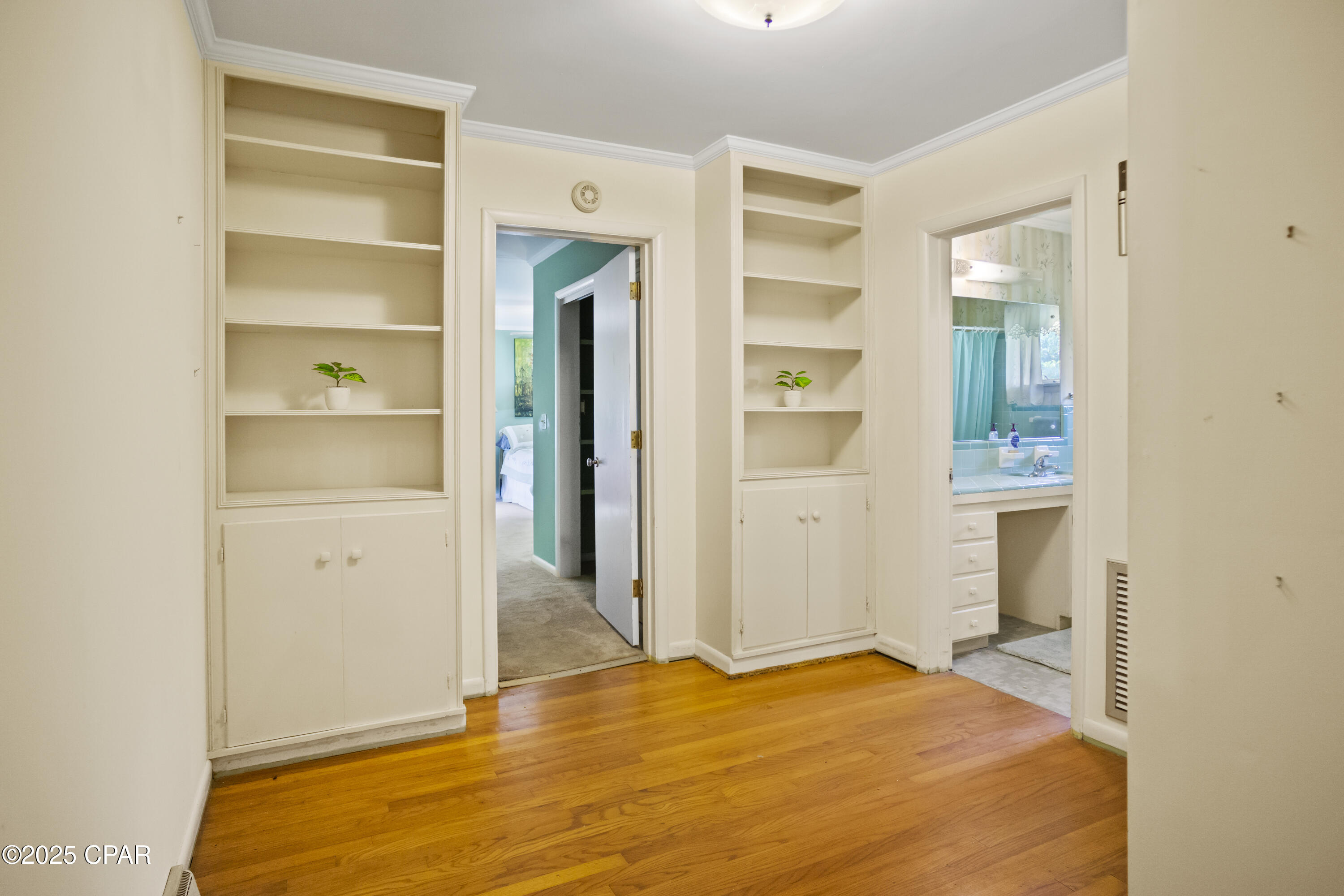 Image 34 For 5370 Cherry Street