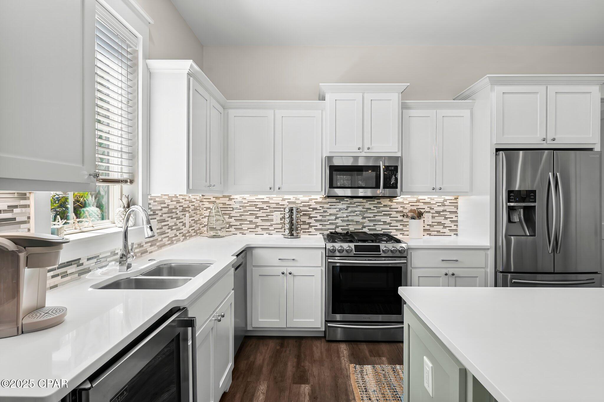 Image 11 For 217 Sands Street Street