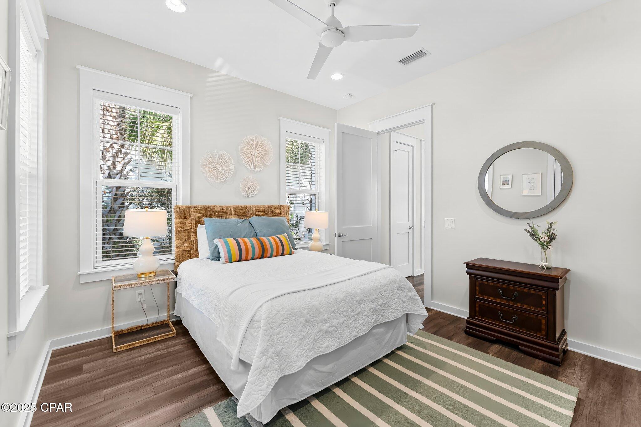 Image 15 For 217 Sands Street Street