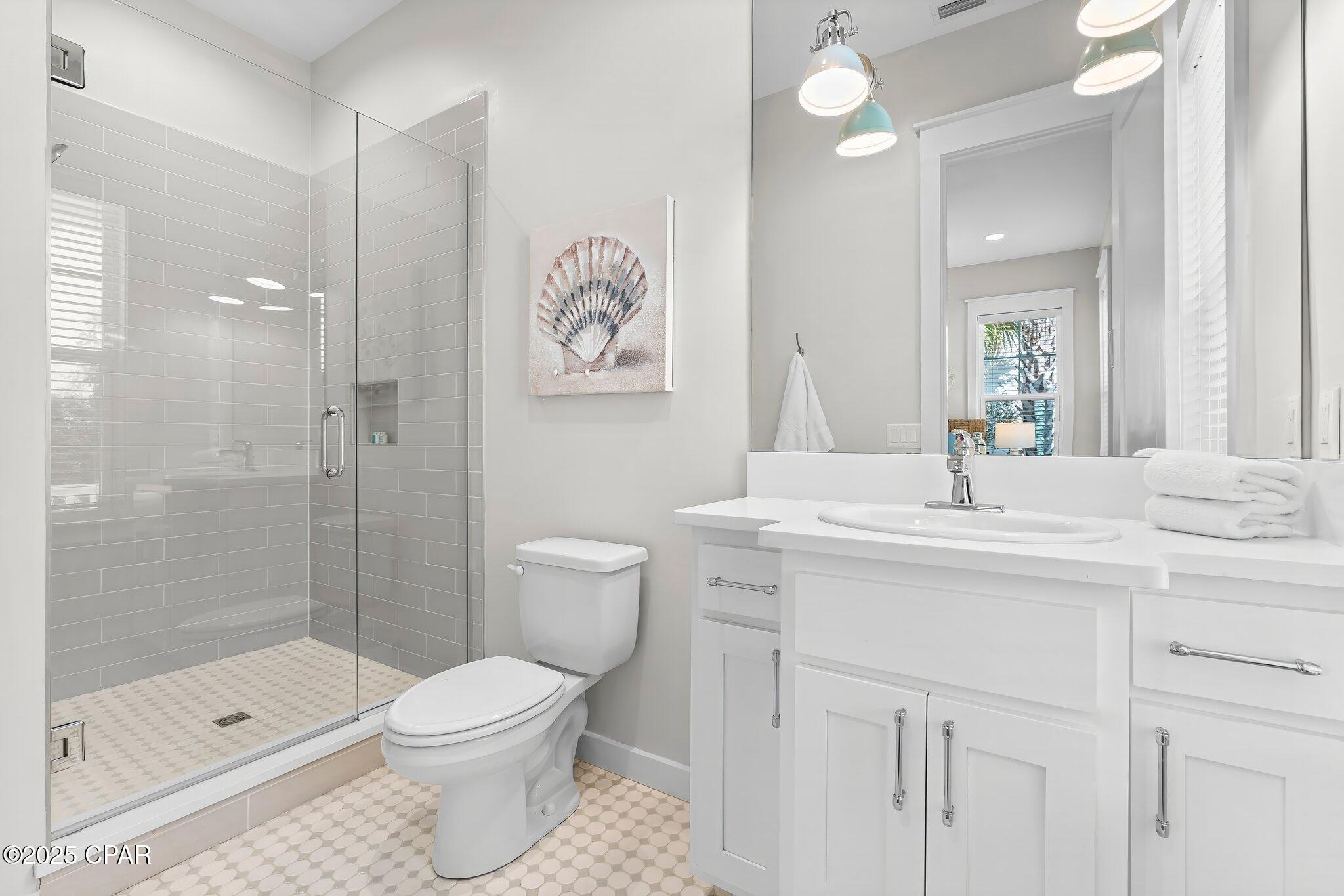 Image 17 For 217 Sands Street Street