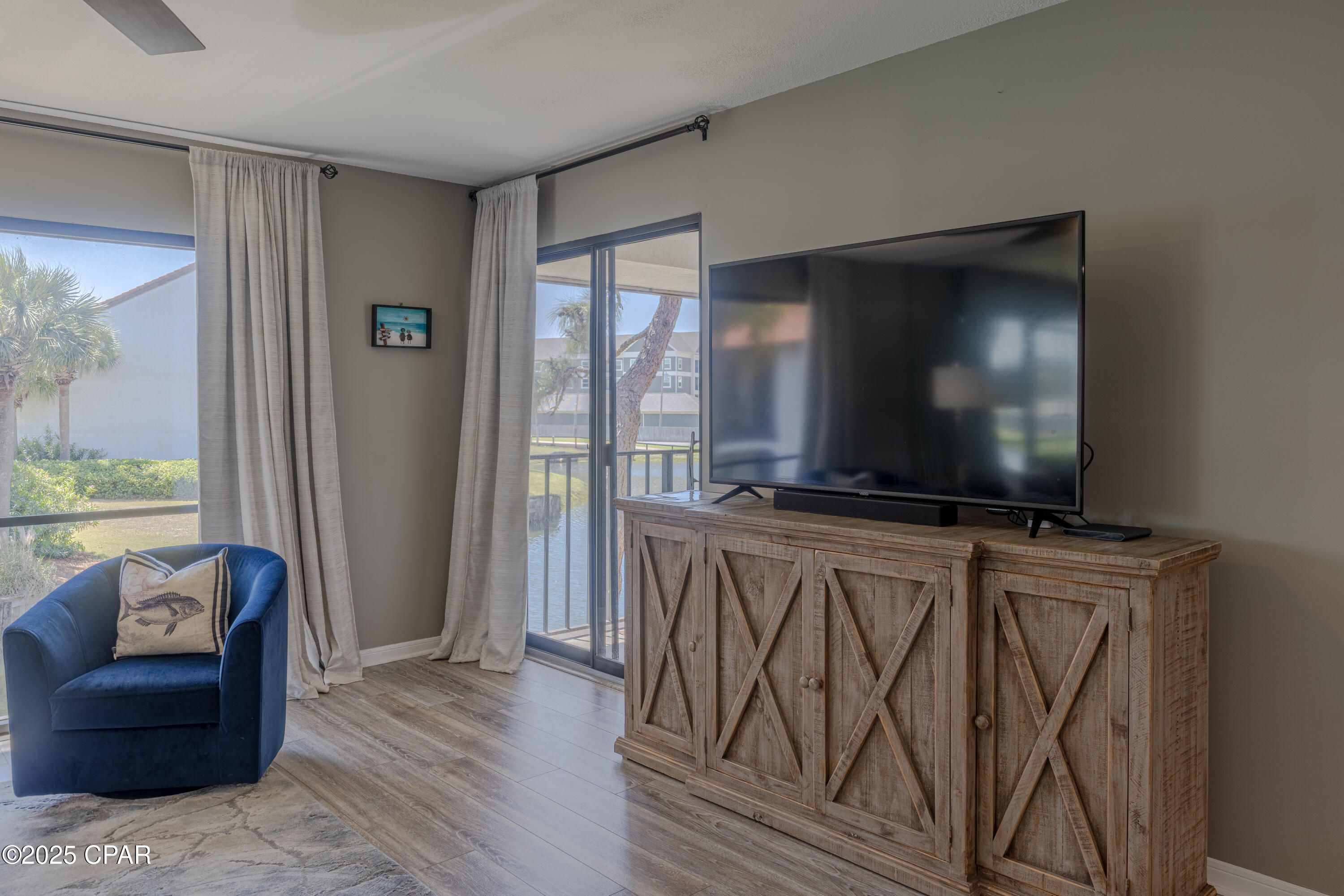 Image 12 For 520 Richard Jackson Boulevard 2107