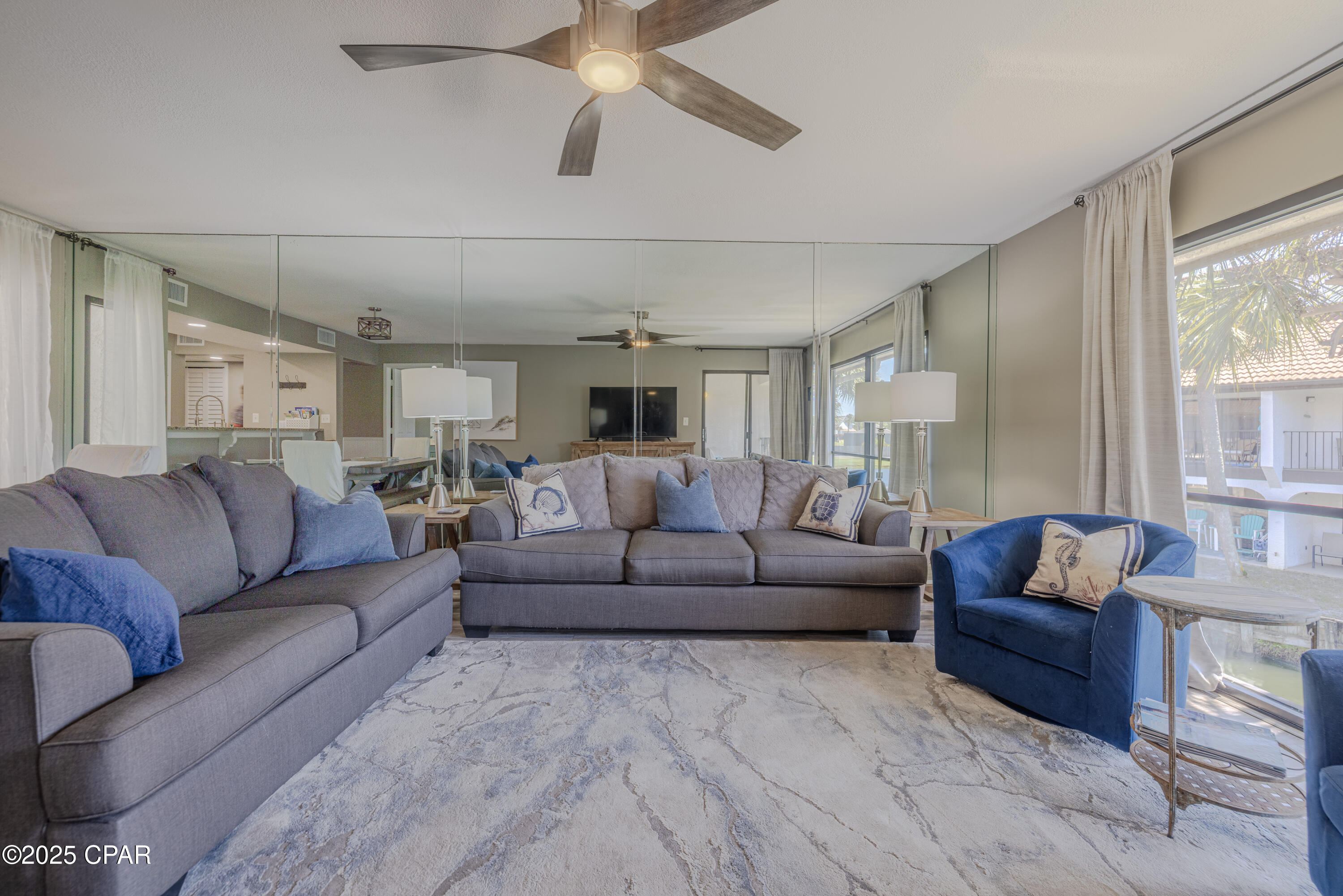 Image 7 For 520 Richard Jackson Boulevard 2107