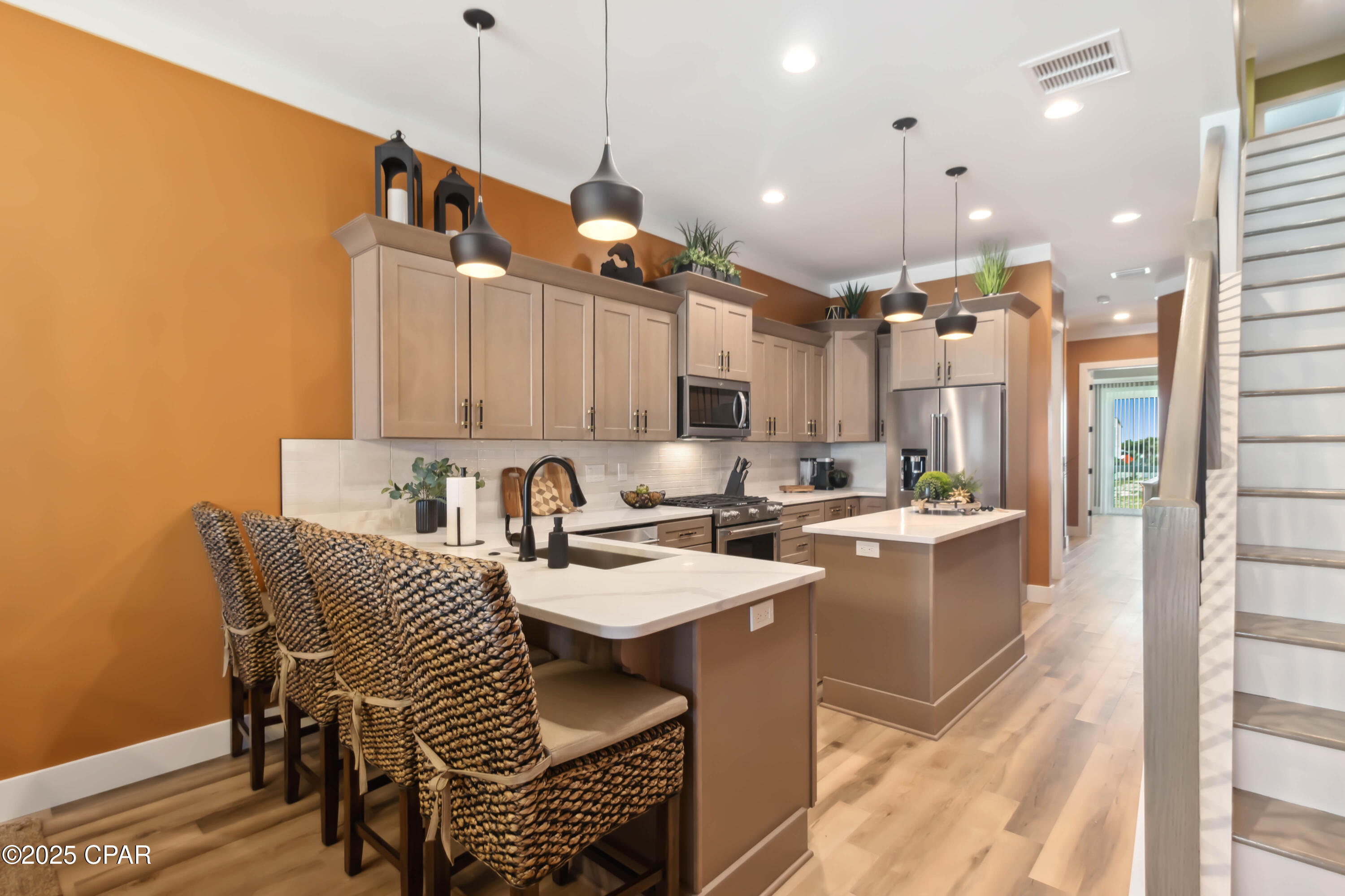 Image 21 For 117 37th Street C