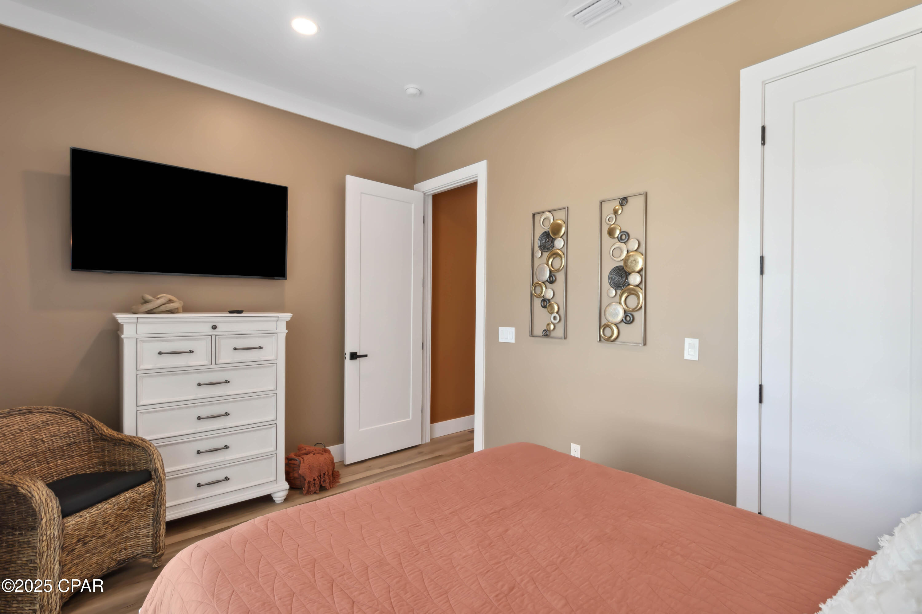 Image 23 For 117 37th Street C