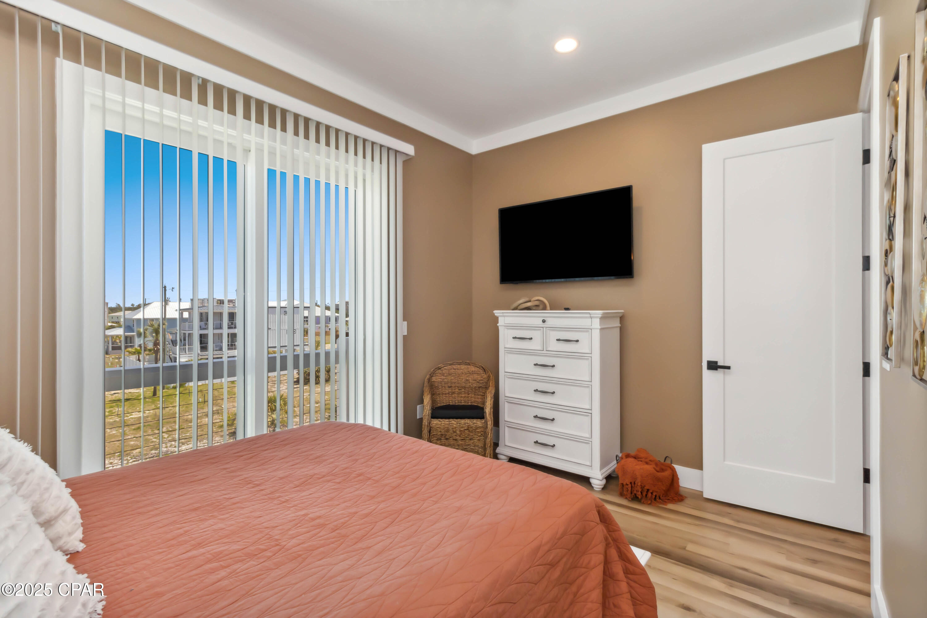 Image 26 For 117 37th Street C