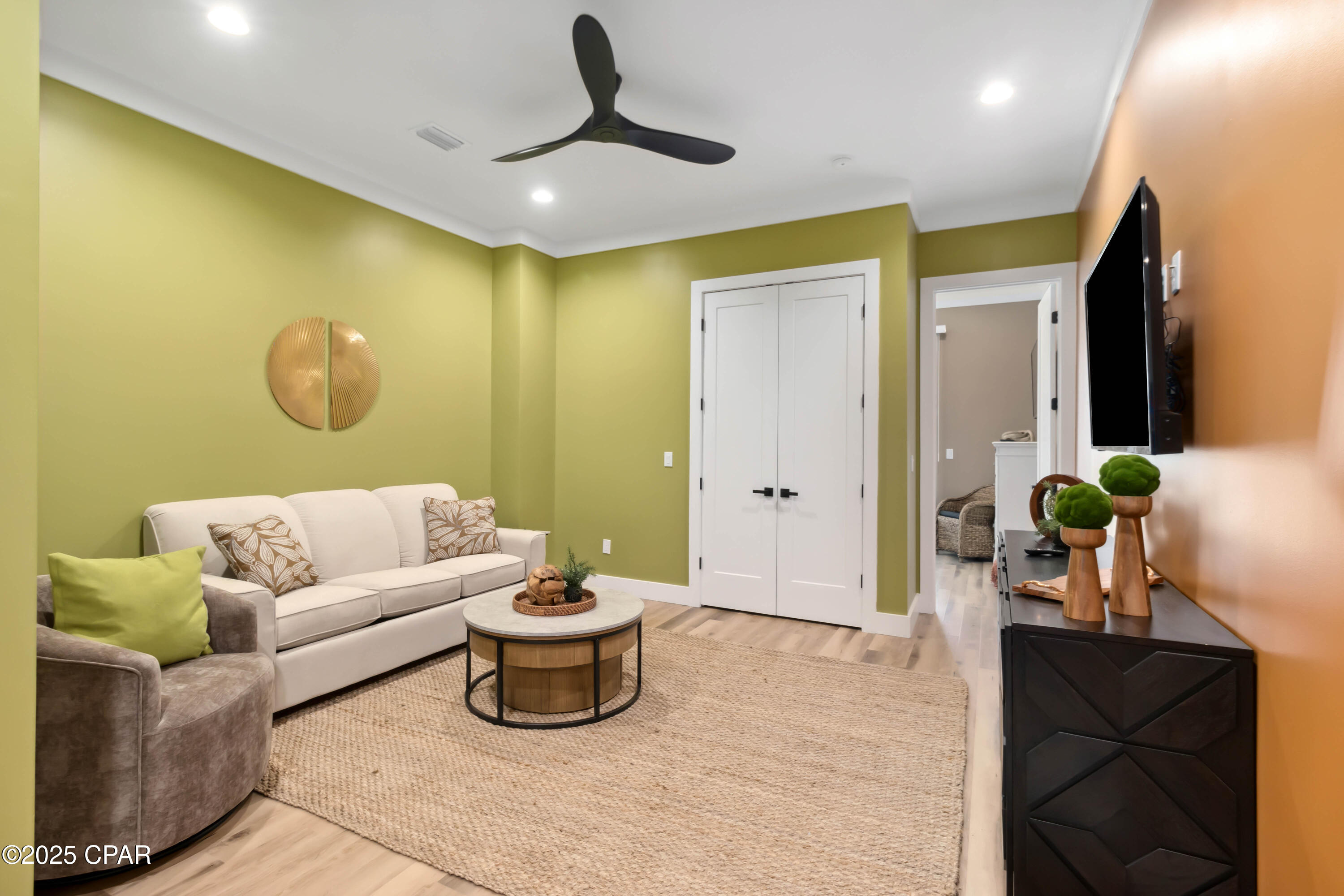 Image 29 For 117 37th Street C