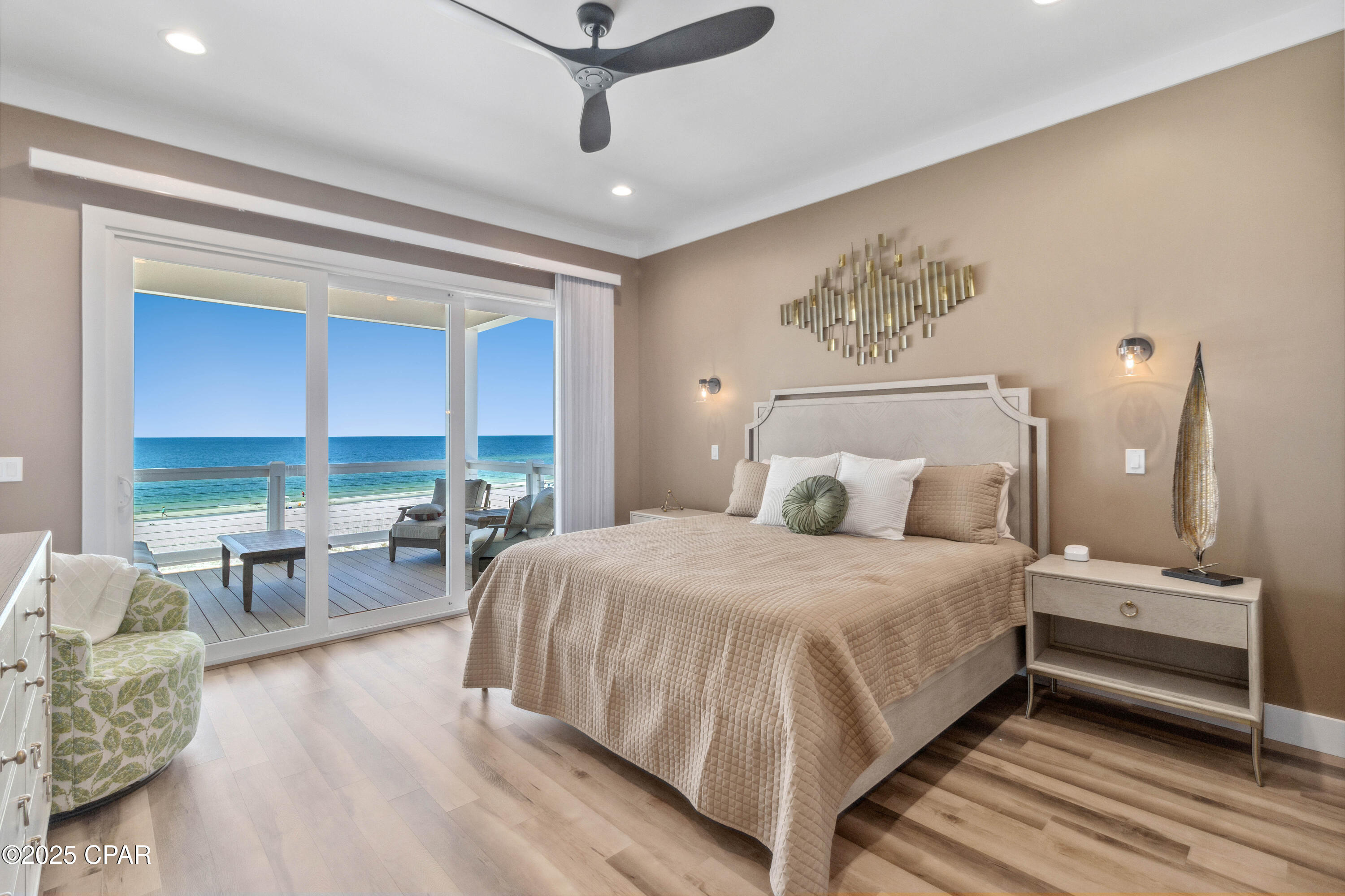 Image 32 For 117 37th Street C