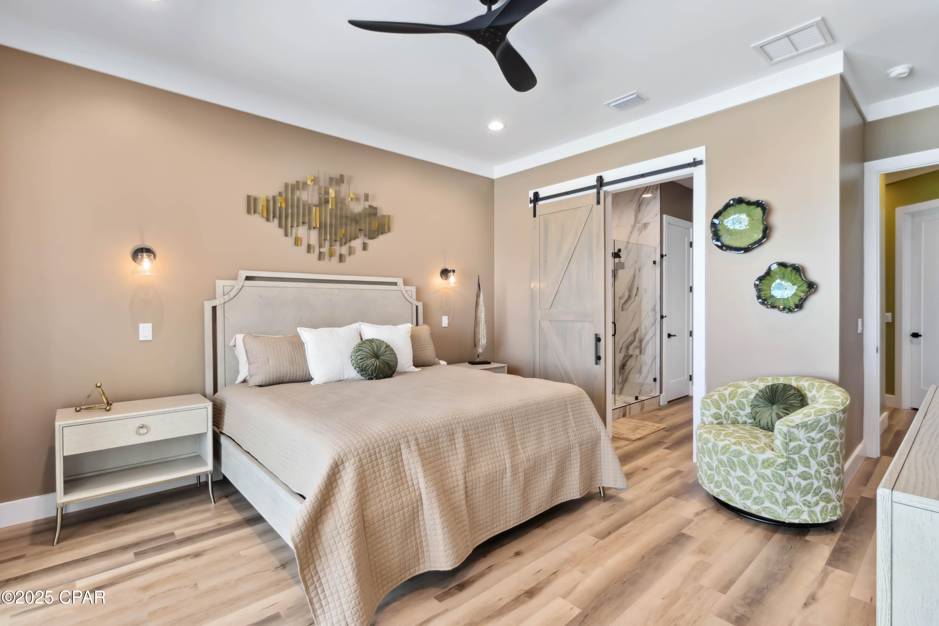 Image 33 For 117 37th Street C