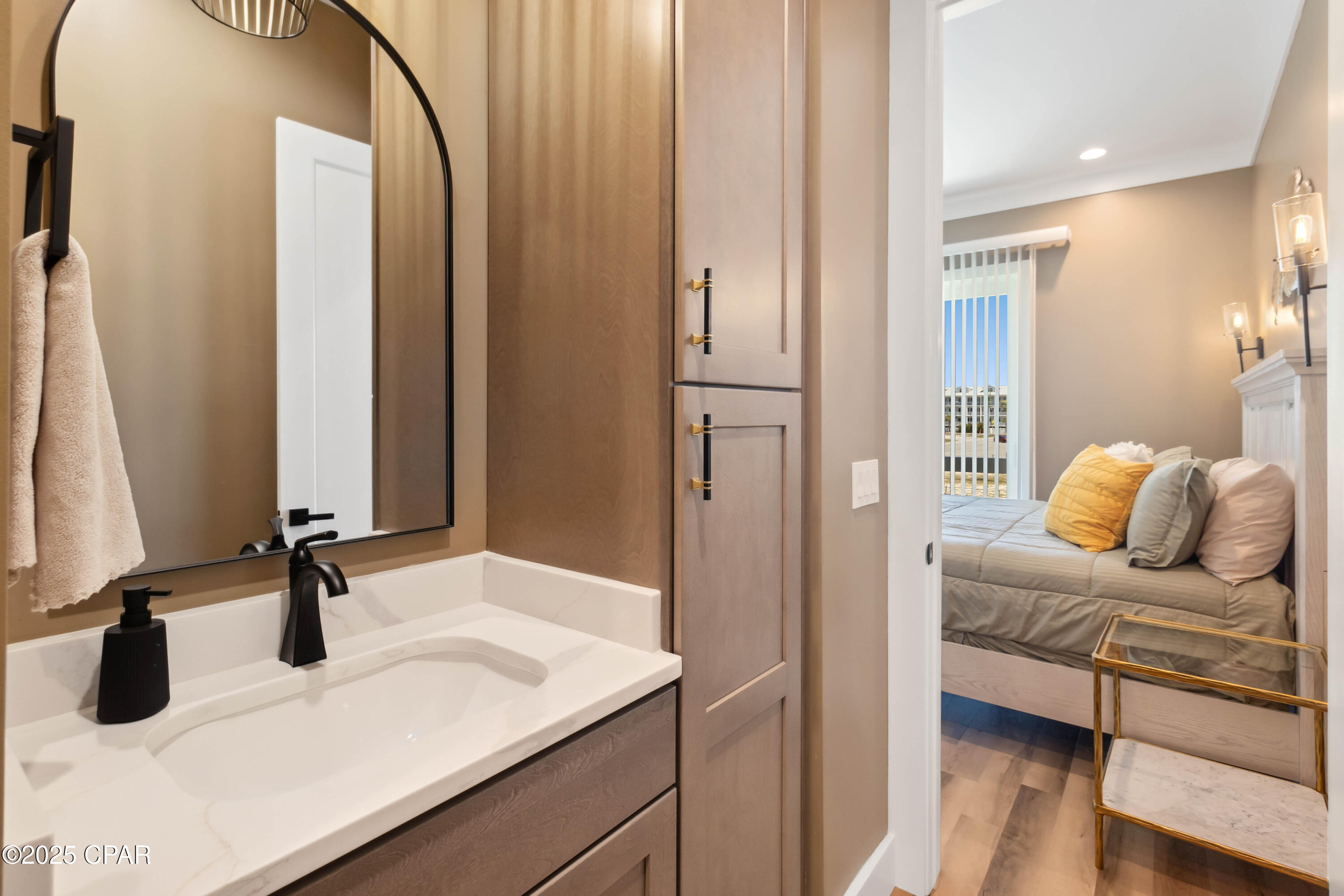 Image 42 For 117 37th Street C