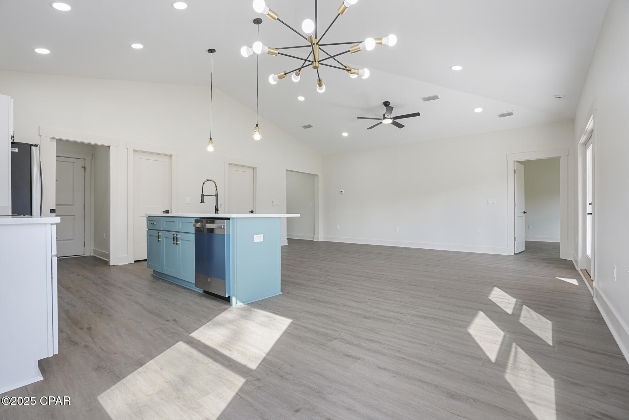 Image 10 For 2014 Norwood Place