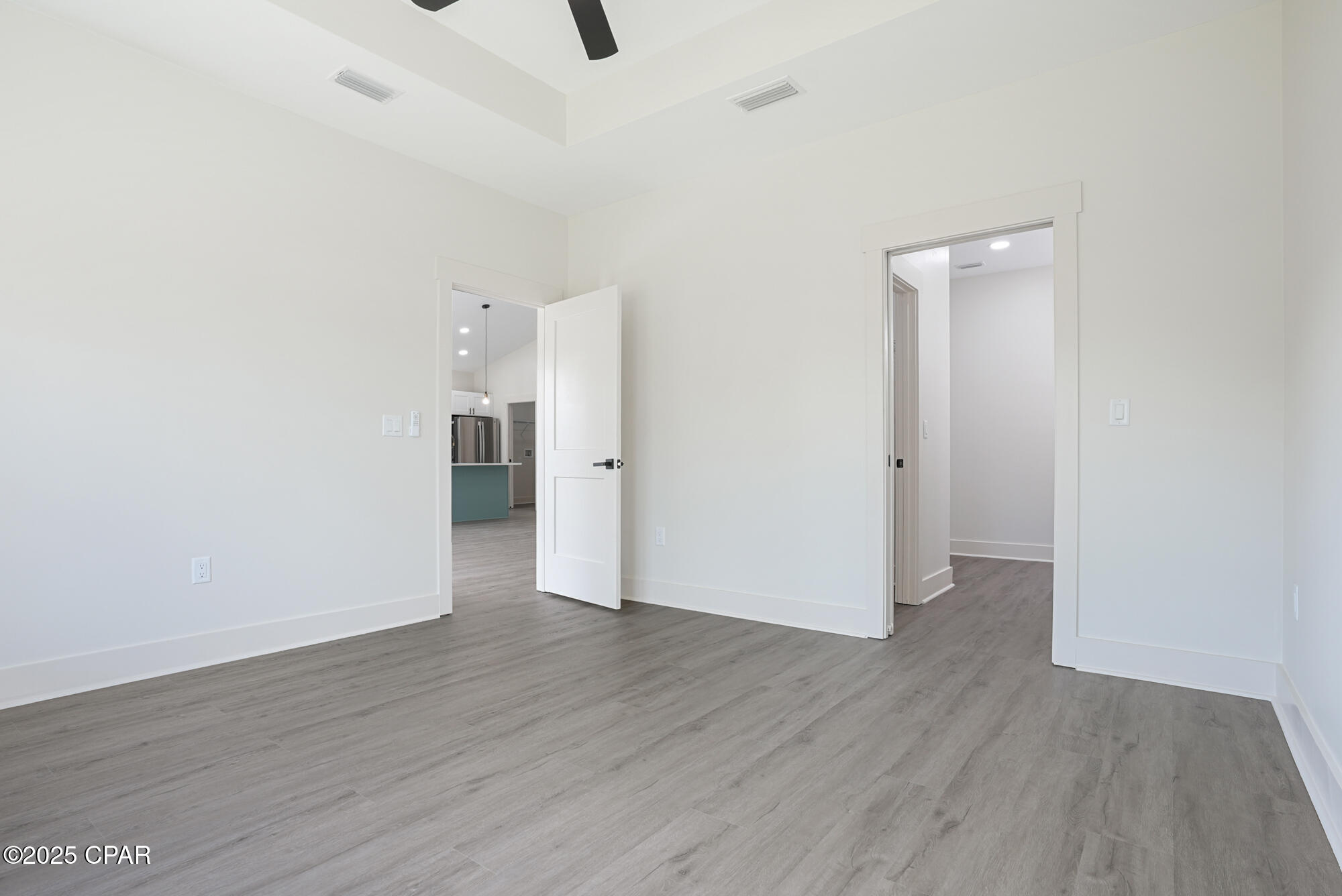 Image 18 For 2014 Norwood Place