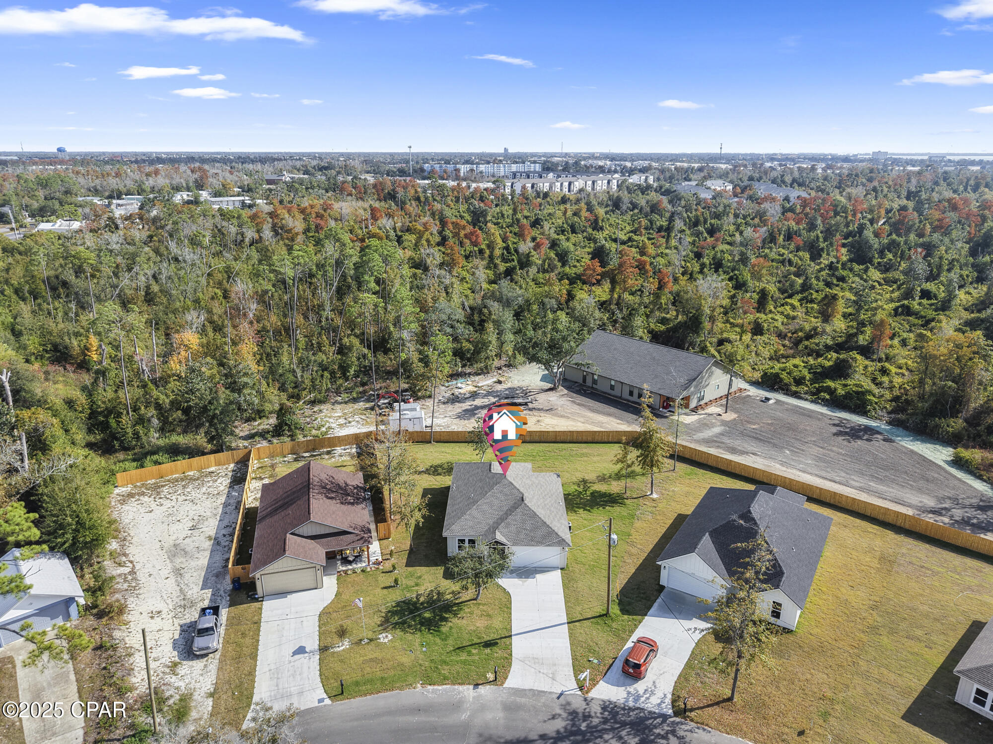 Image 40 For 2014 Norwood Place