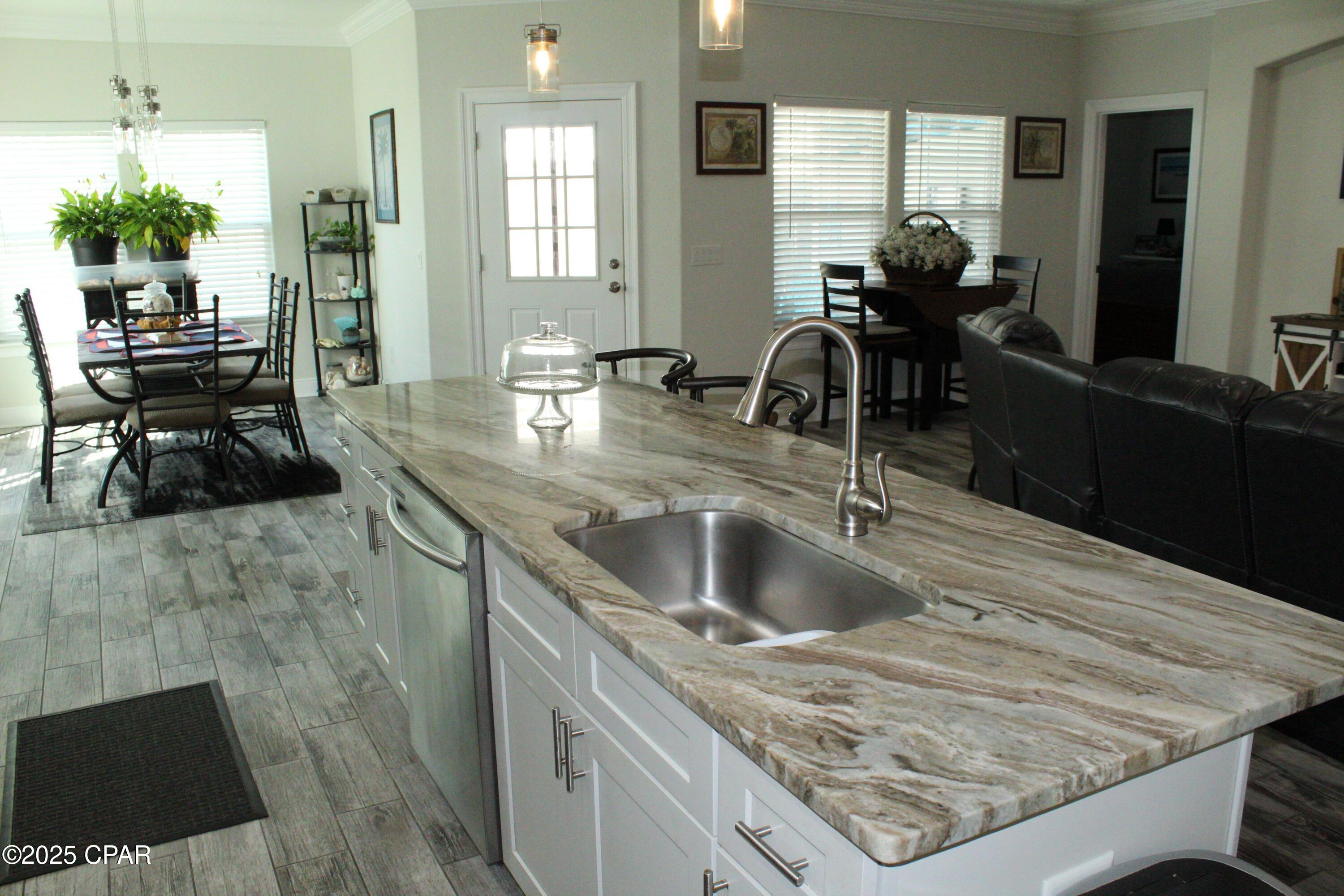 Image 15 For 7029 Beach Drive