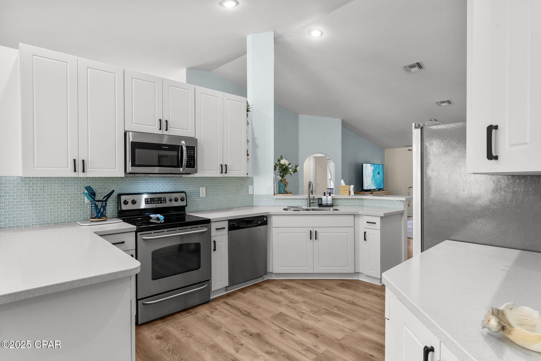 Image 14 For 107 Kensington Circle