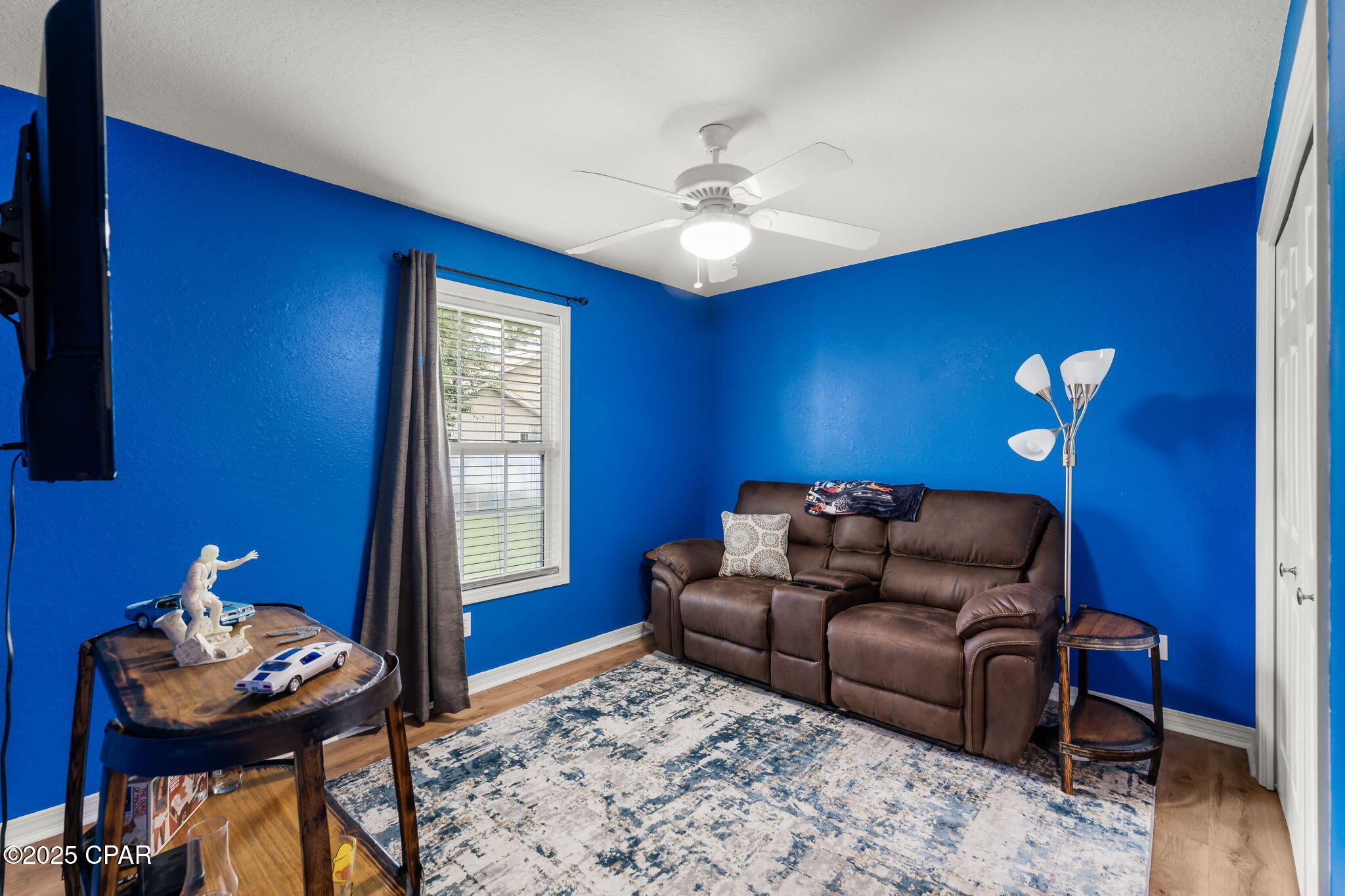 Image 33 For 107 Kensington Circle