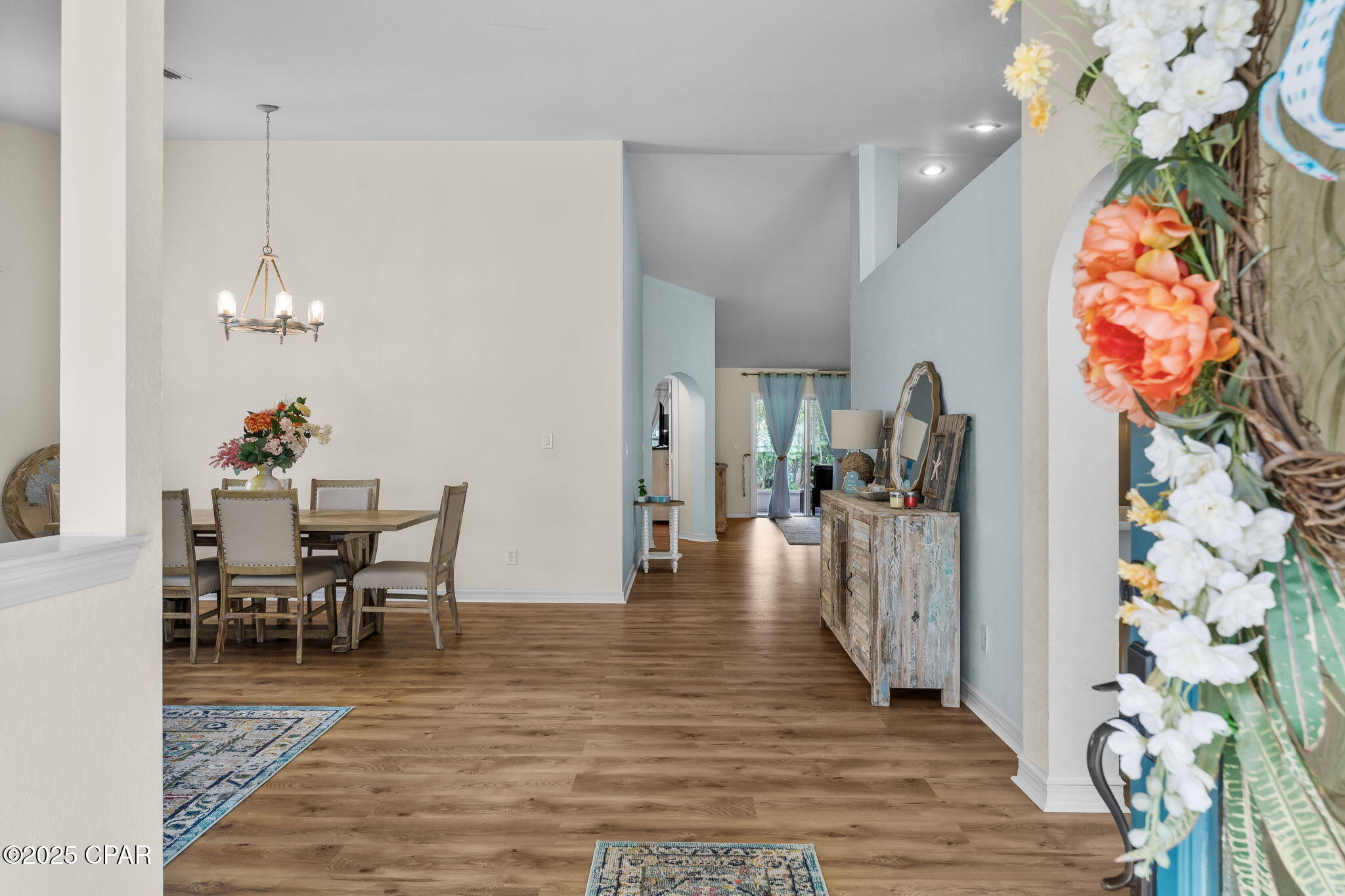 Image 6 For 107 Kensington Circle