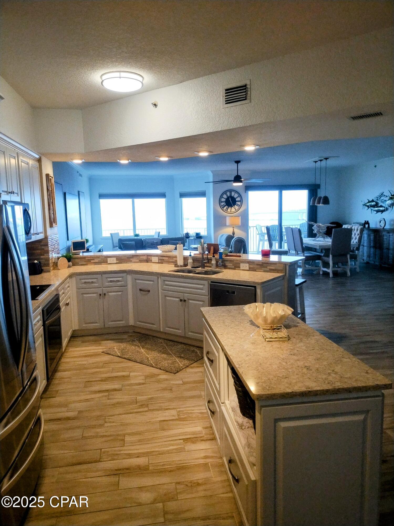 Image 2 For 6504 Bridge Water Way Ph-2