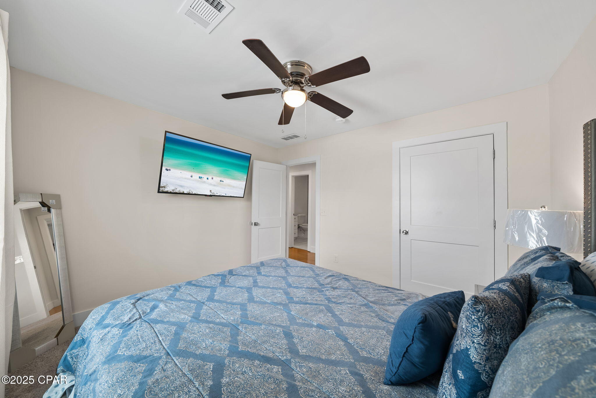 Image 24 For 2229 Amhurst Street