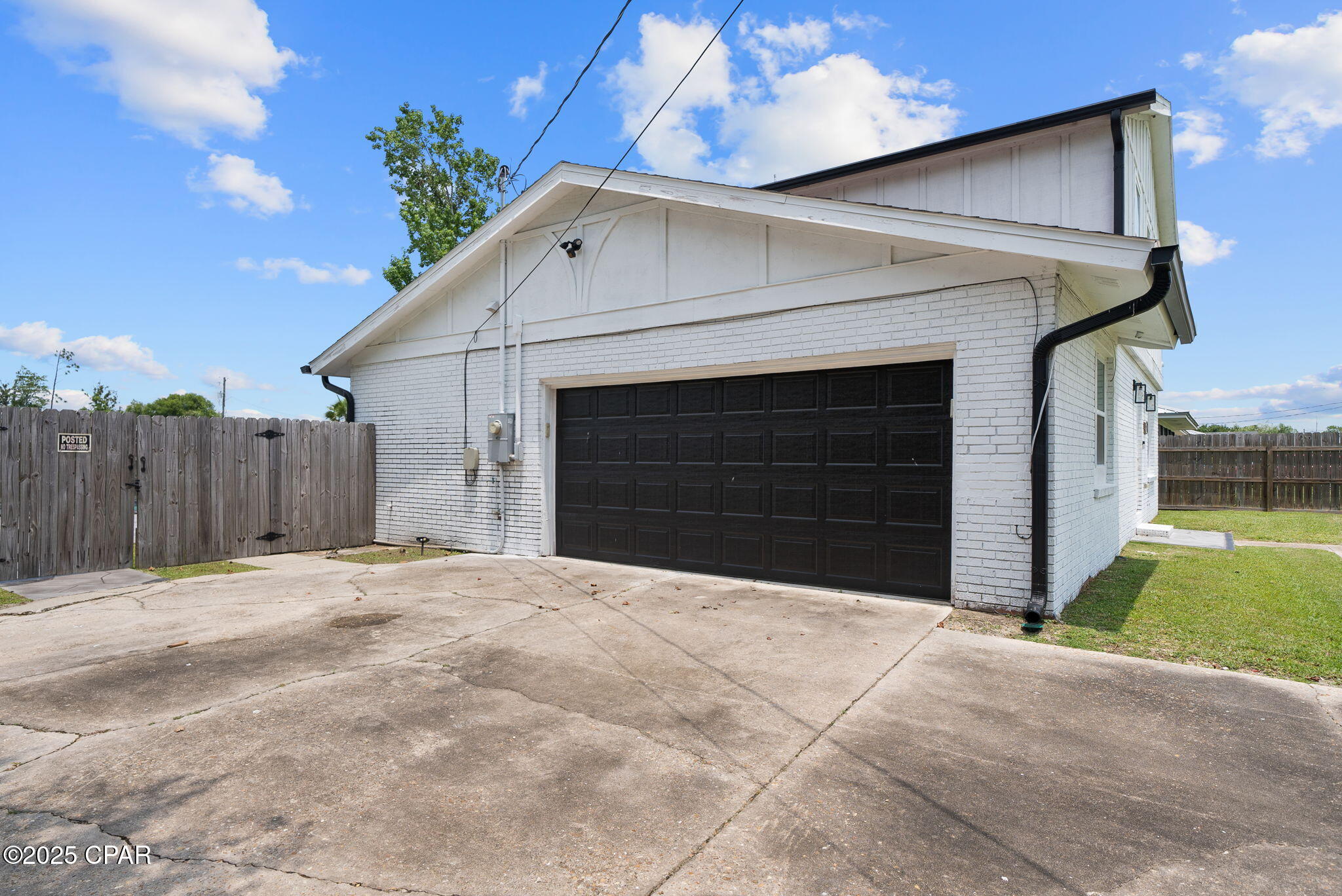 Image 3 For 2229 Amhurst Street