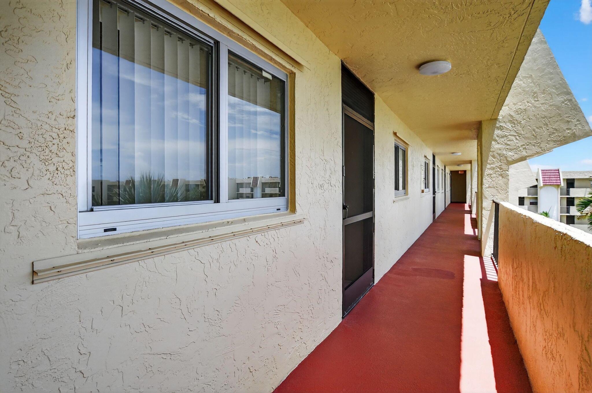 Homes for sale in Boca Raton, FL | 23277 Barwood Lane N #406, Boca Raton, FL 33428 | MLS# R11113786