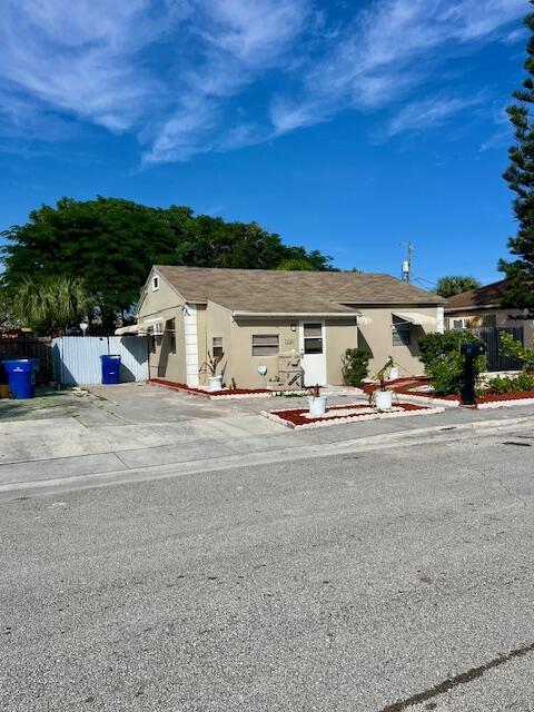 Riviera Beach Heights Add