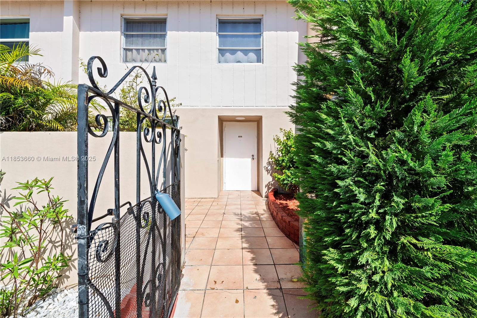 Homes for sale in Lauderhill, FL | 4088 Inverrary Dr #11F, Lauderhill, FL 33319 | MLS# A11853660