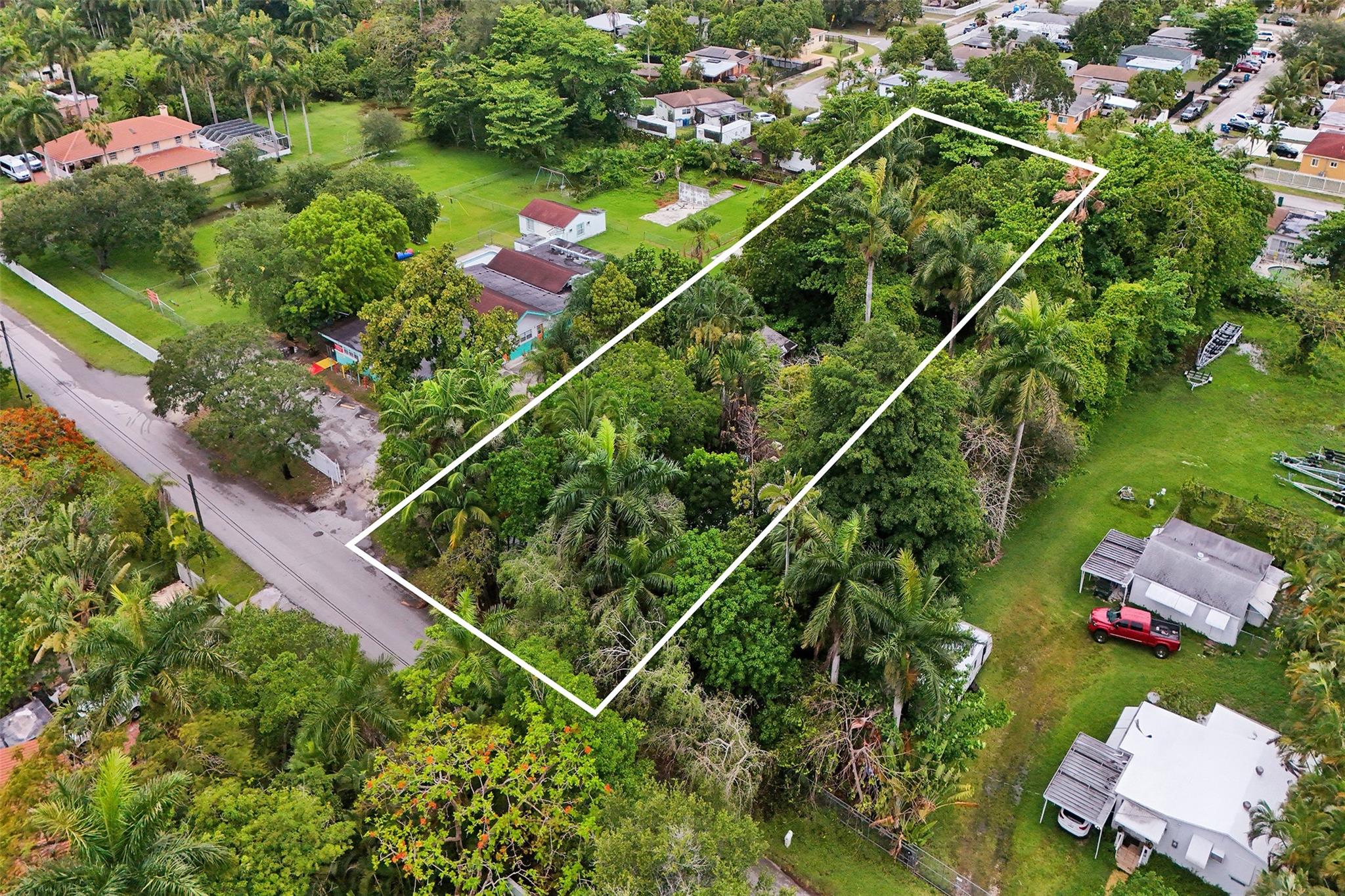 Homes for sale in Miami, FL | 453 Ne 154th St, Miami, FL 33162 | MLS# F10518974