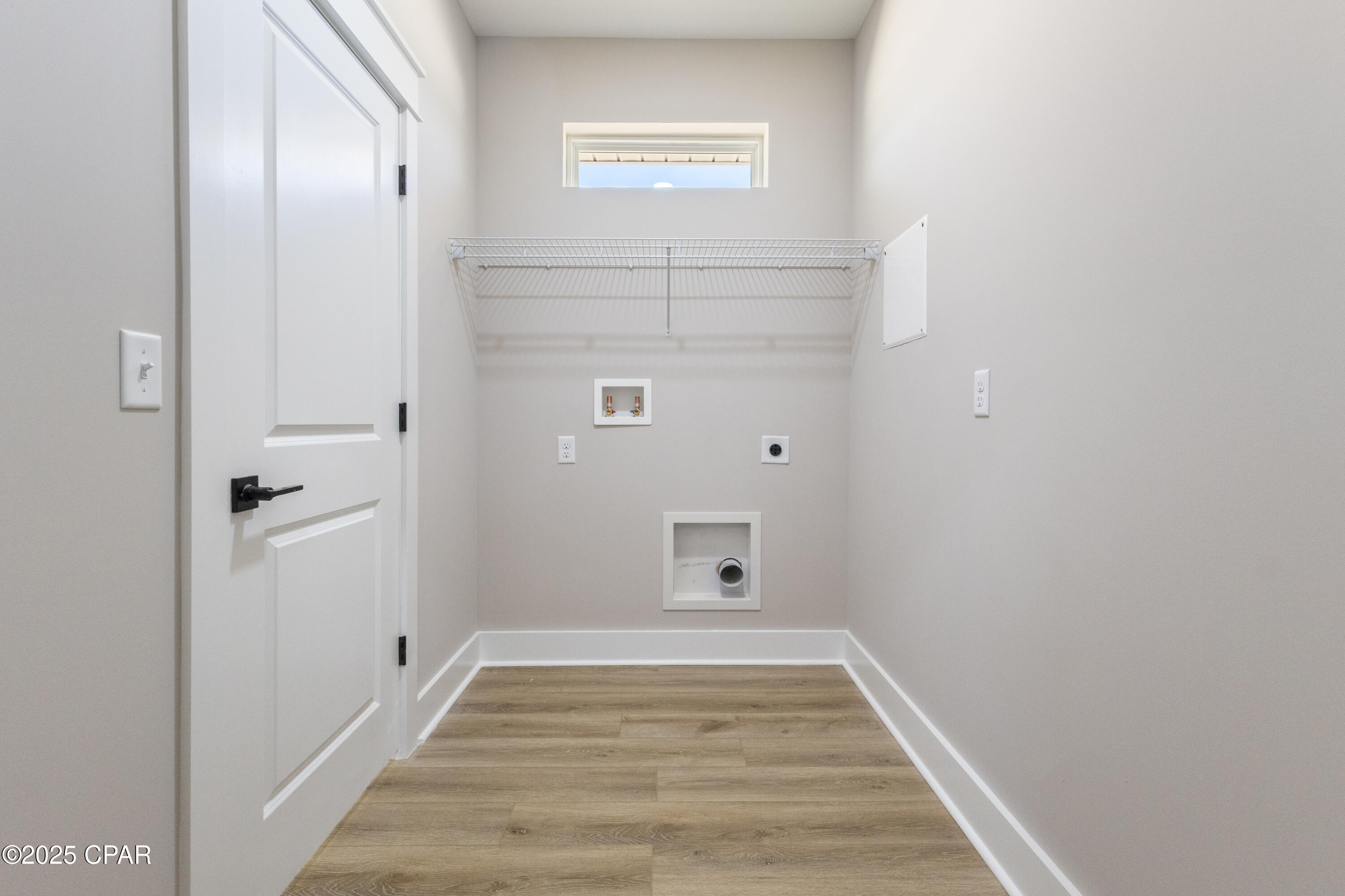 Image 10 For 3841 Red Deer Circle