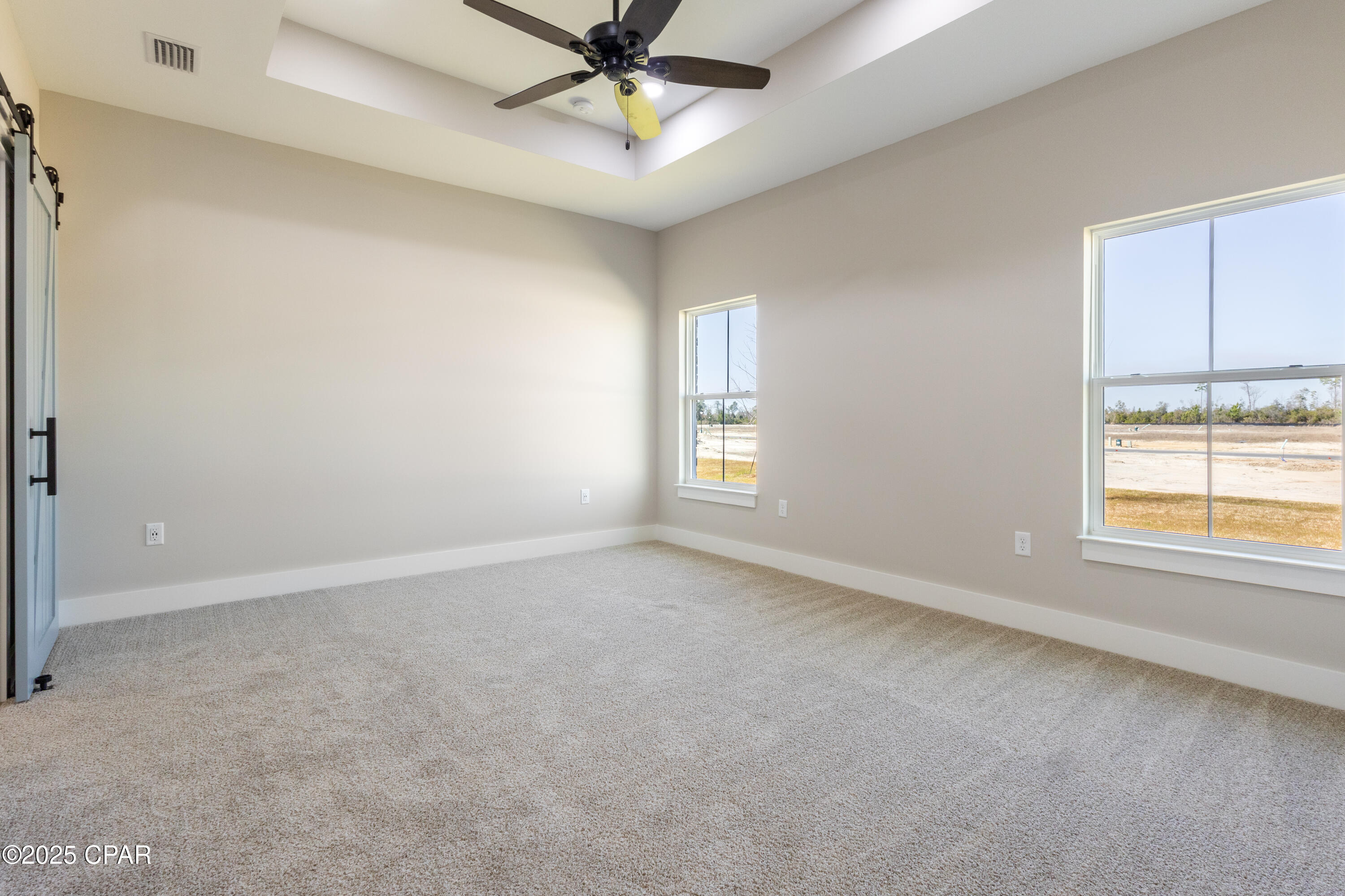 Image 11 For 3841 Red Deer Circle