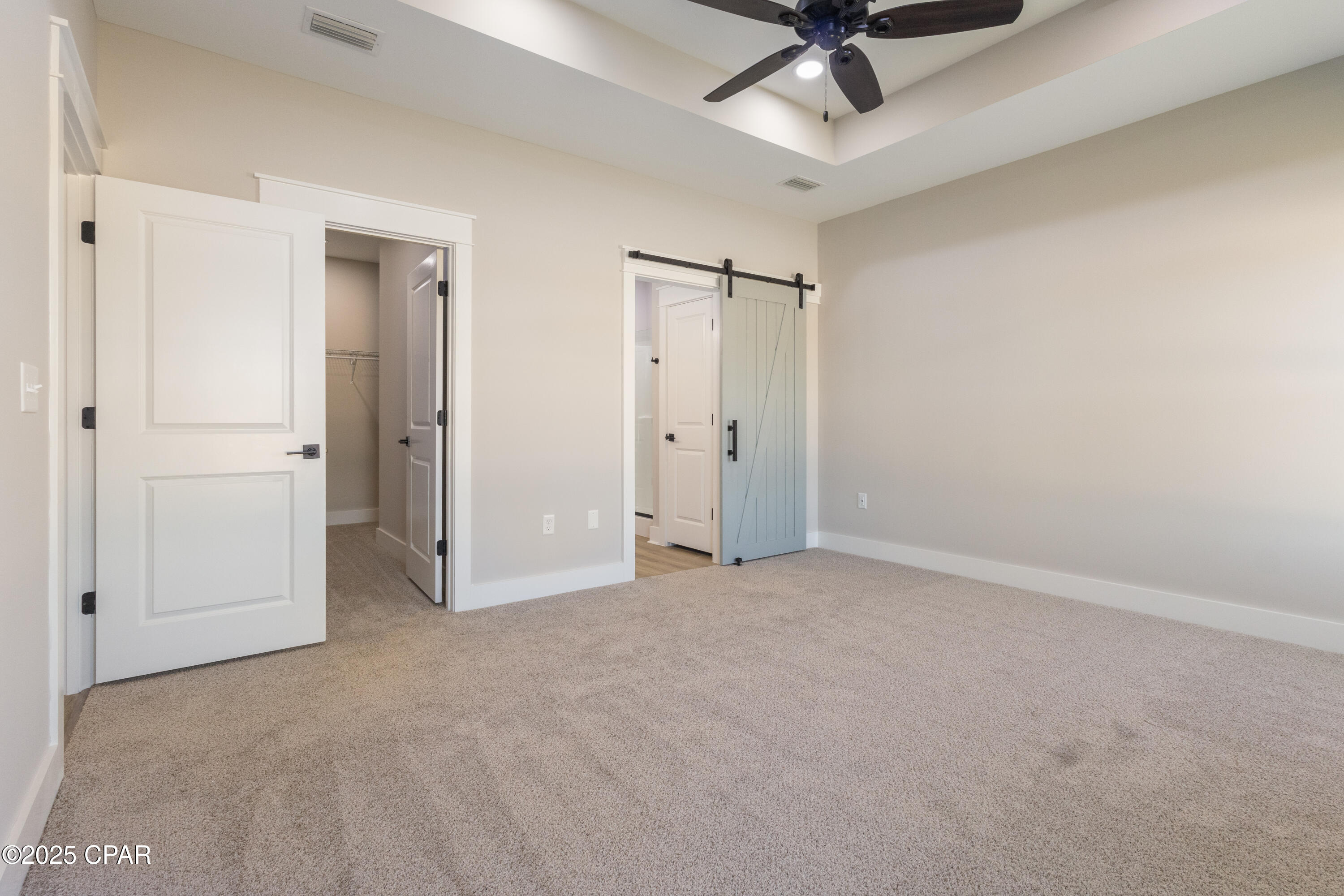 Image 12 For 3841 Red Deer Circle