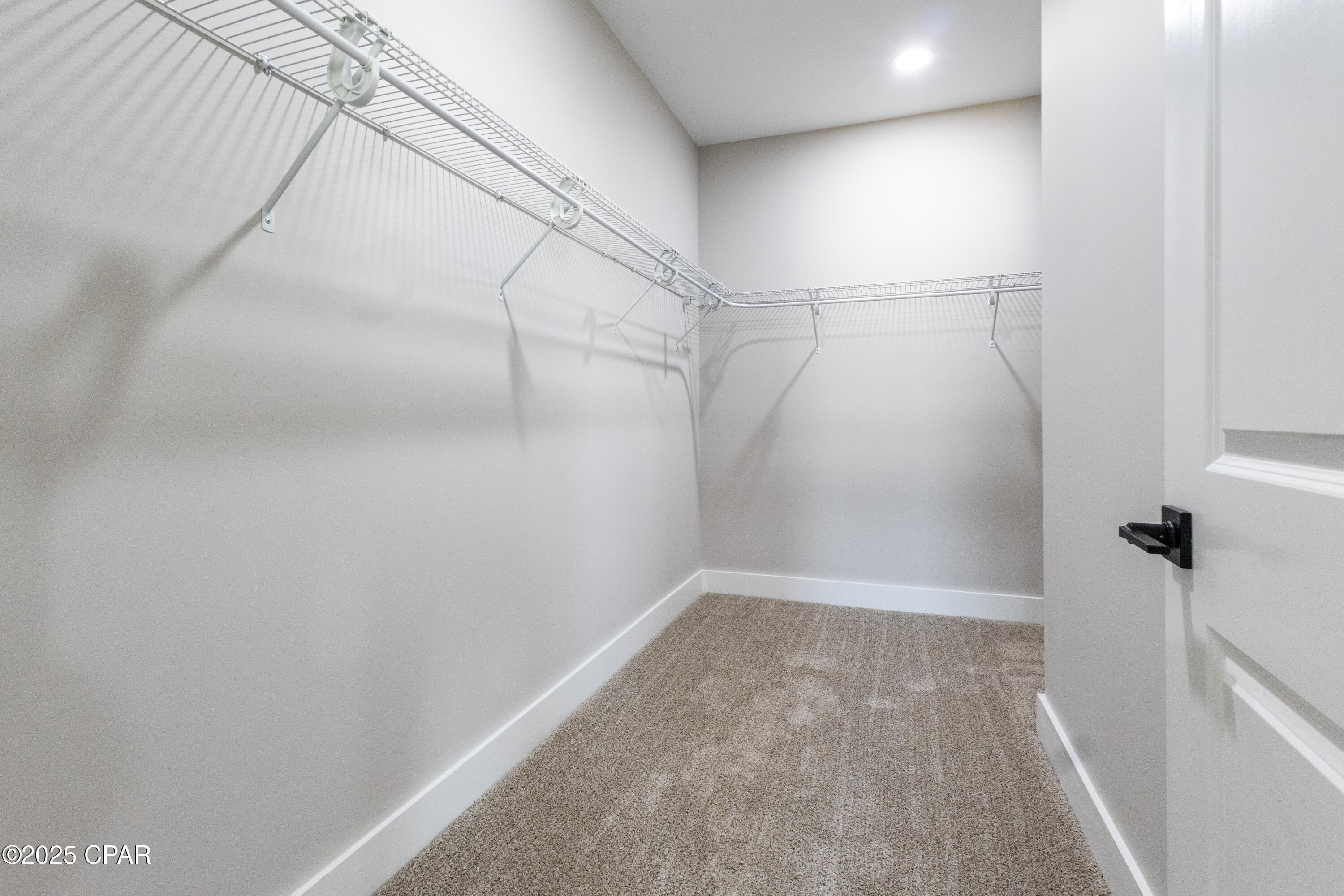 Image 13 For 3841 Red Deer Circle