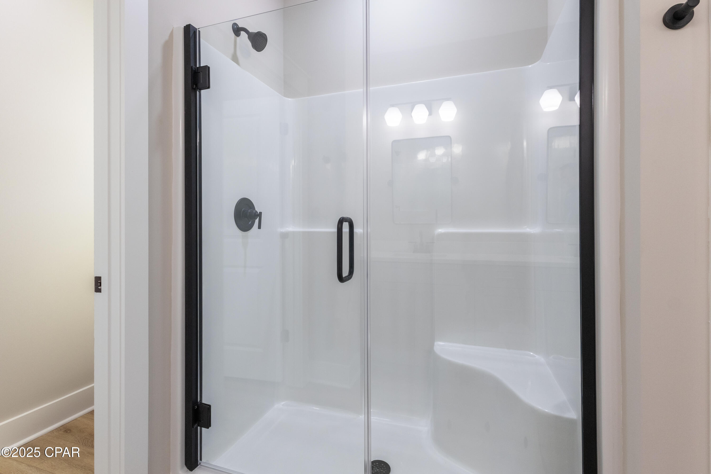 Image 15 For 3841 Red Deer Circle