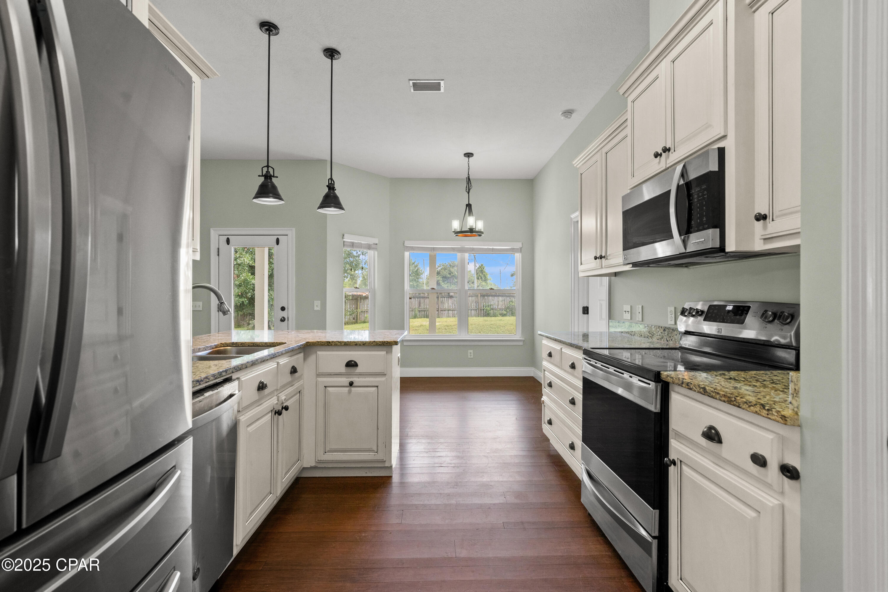 Image 16 For 3718 Alva Thomas Road