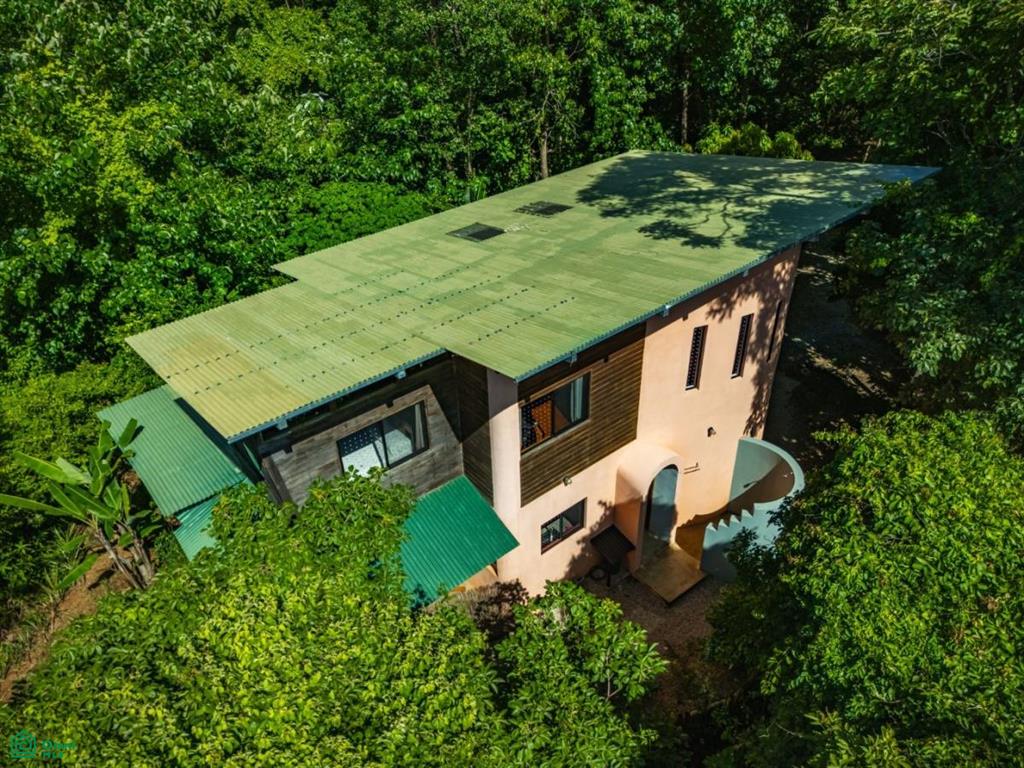 Pueblo Verde #9 , Veintisiete de Abril, Guanacaste