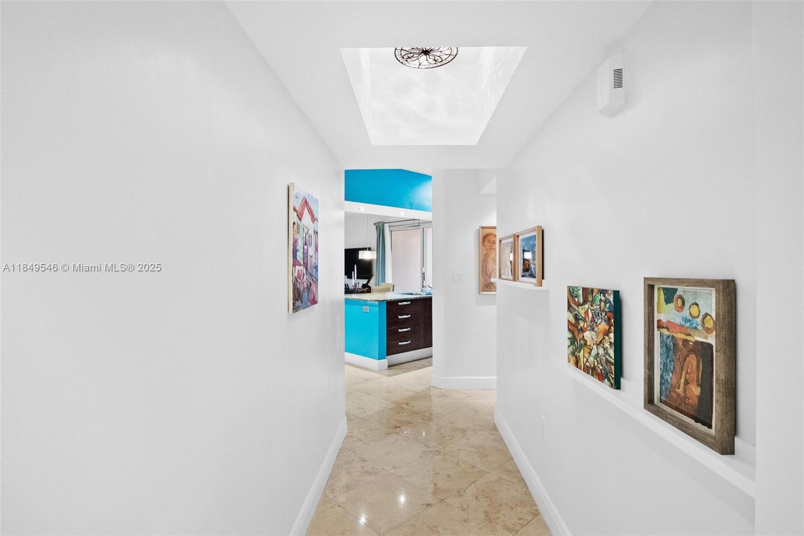 19900 E Country Club Dr #212, Aventura FL 33180