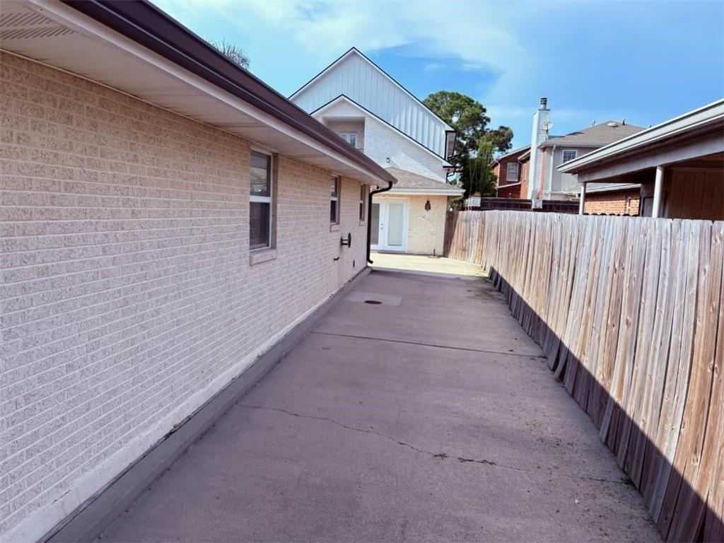2nd image of 401 Stafford Pl, New Orleans, LA 70124 | MLS# 2515685