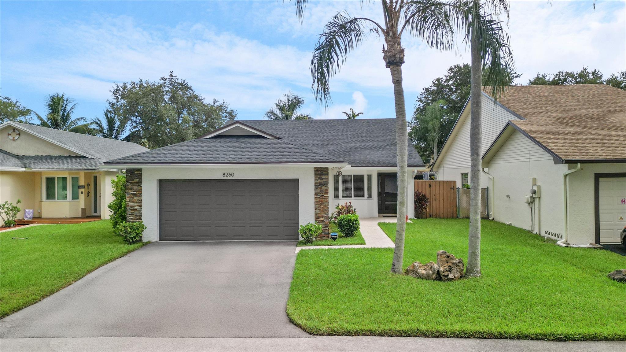 Woods Of Rolling Hills