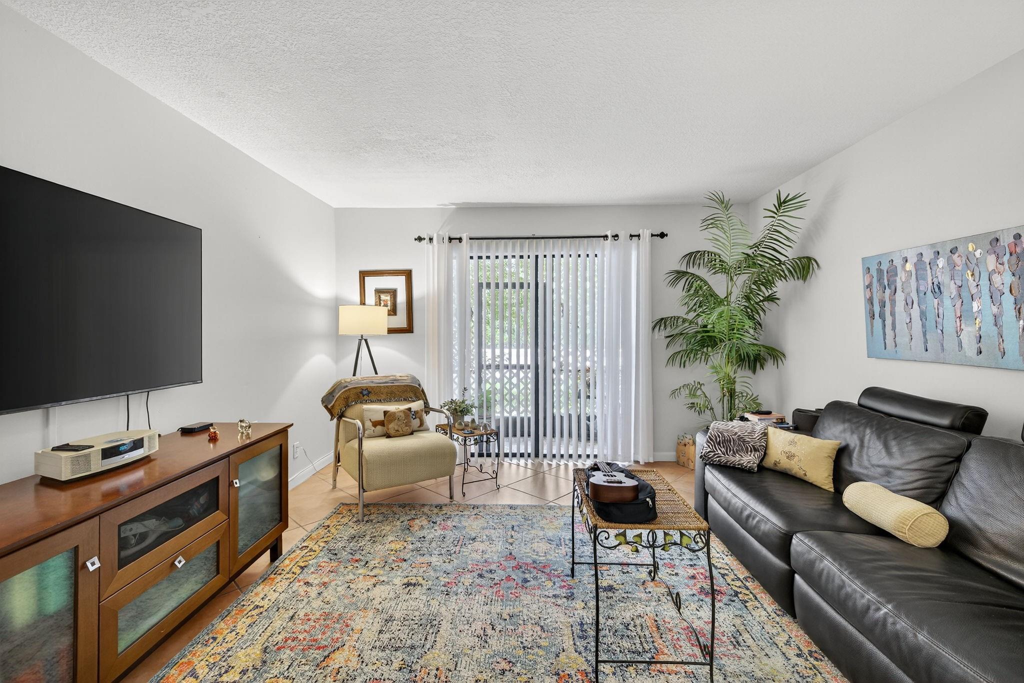 Homes for sale in Coral Springs, FL | 4113 Nw 88Th Ave #102, Coral Springs, FL 33065 | MLS# F10518884