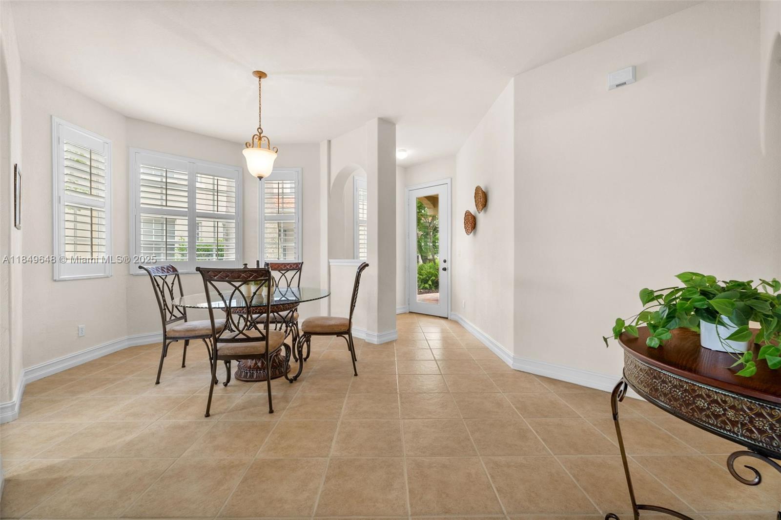 Homes for sale in Cape Coral, FL | 5626 Cape Harbour Dr #102, Cape Coral, FL 33914 | MLS# A11849648