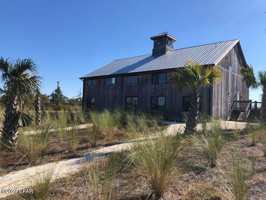 Listing photo id 4 for 11740 Poston Road