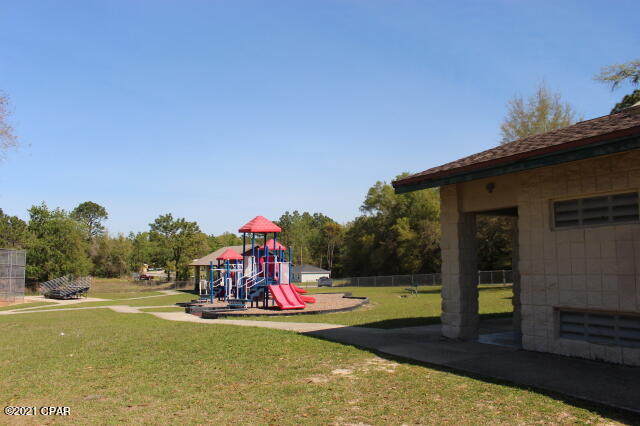 Image 12 For 2905 Gardenia Drive