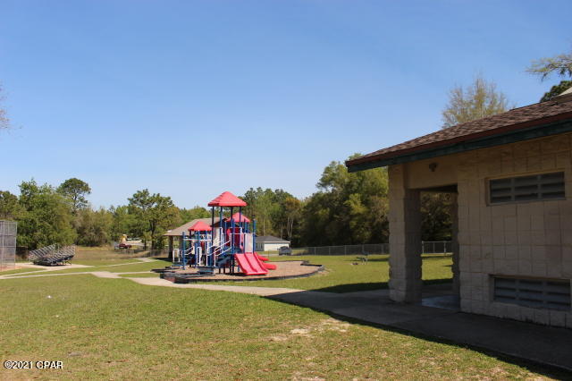 Image 13 For 2905 Gardenia Drive