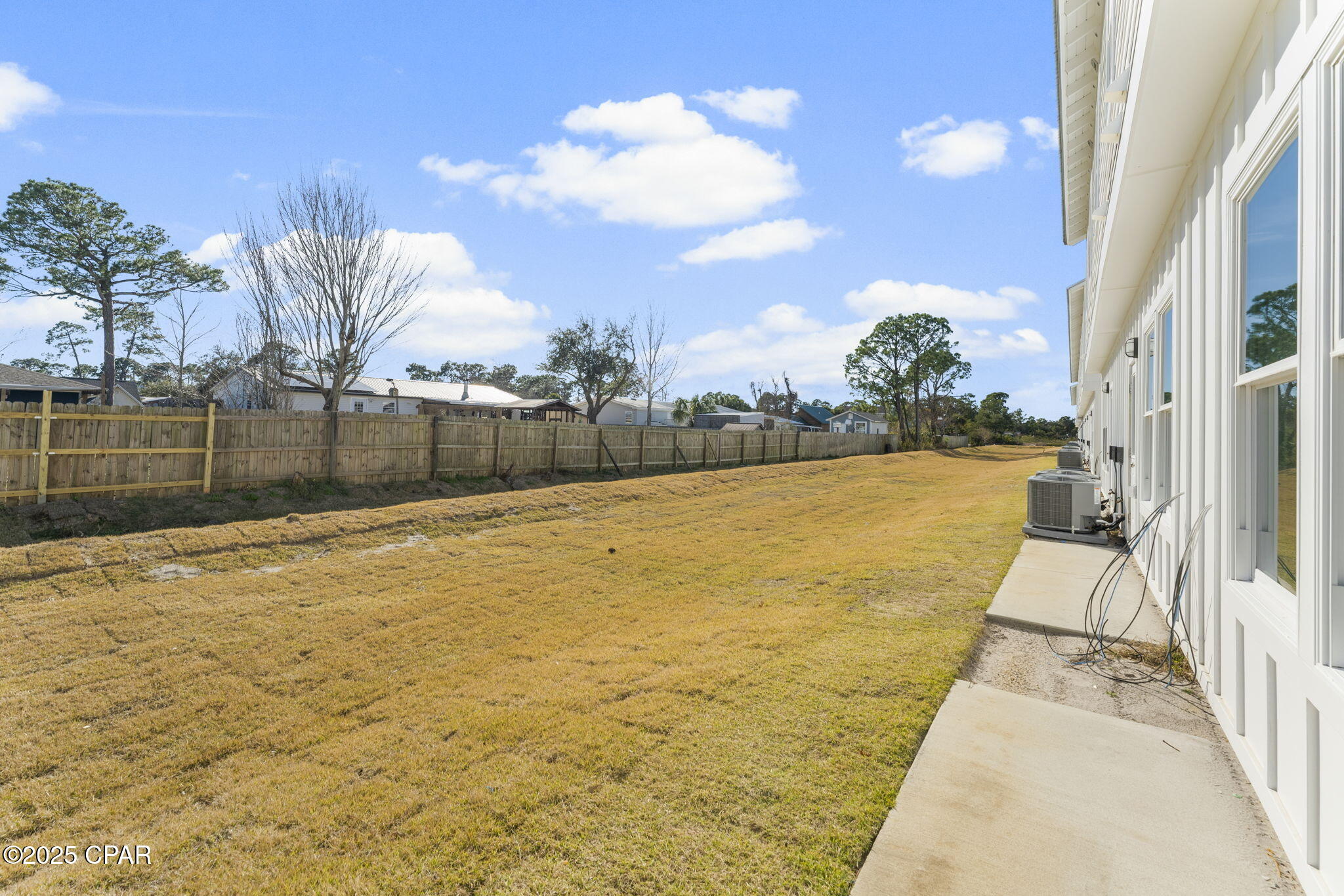 Image 25 For 6977 Patronis Drive